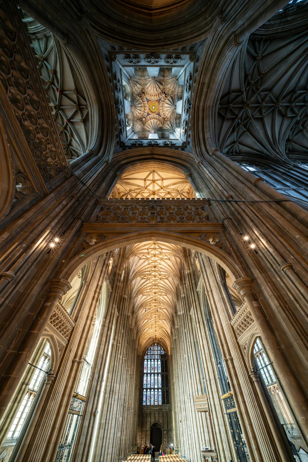 a large cathedral with a vaulted ceiling and a clock