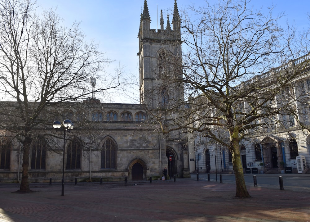 a large building with a tower and a clock on it