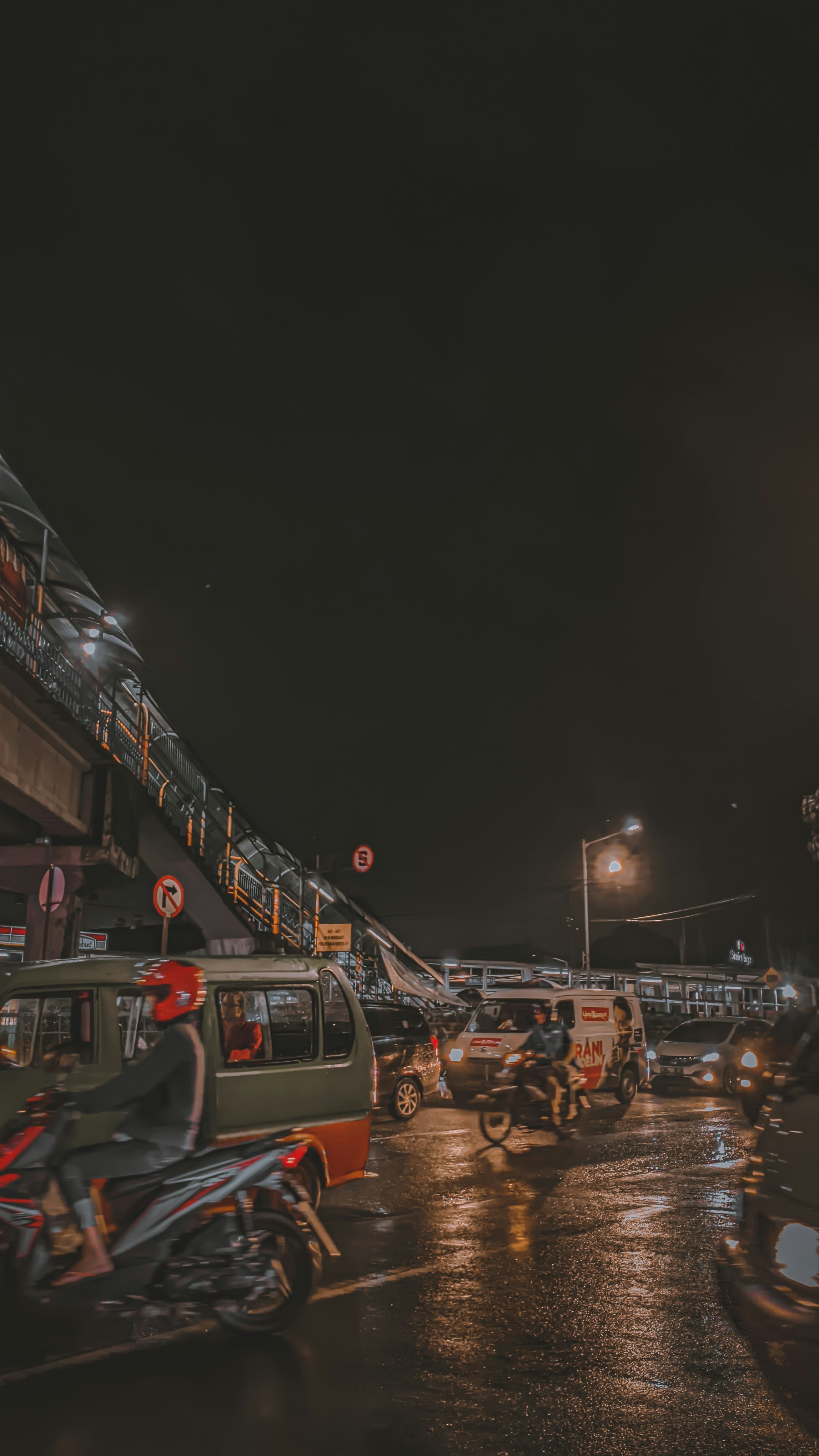 Photo by adityamandala