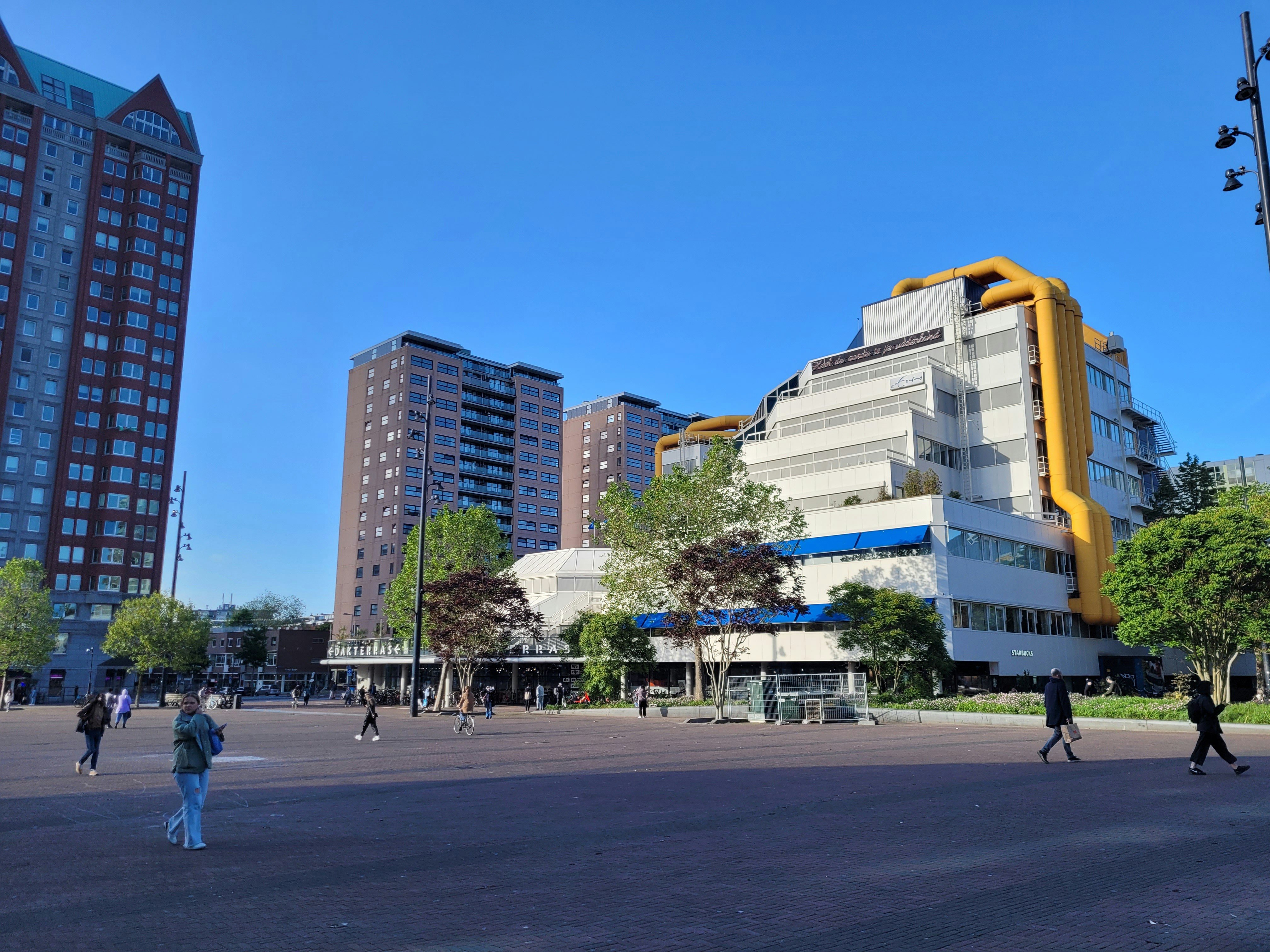 Plaza Barrio Curva de Chavez Norte