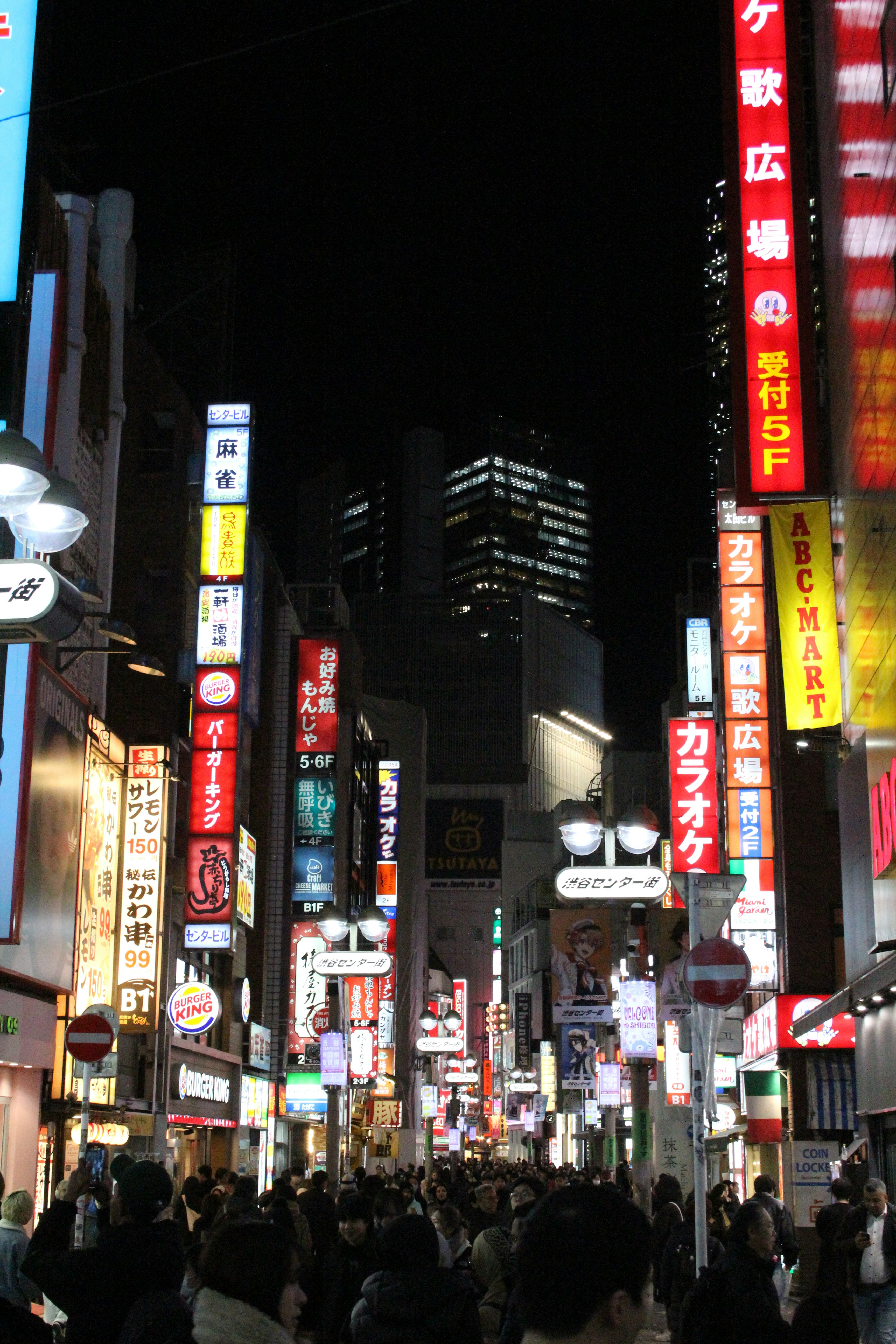 Photo by ahmedtakesphotos