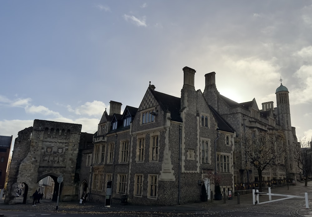 a large stone building with a clock tower