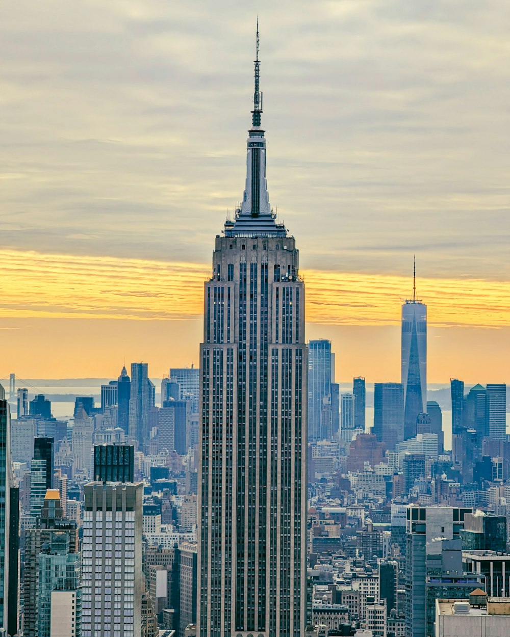 a view of the empire building in new york city