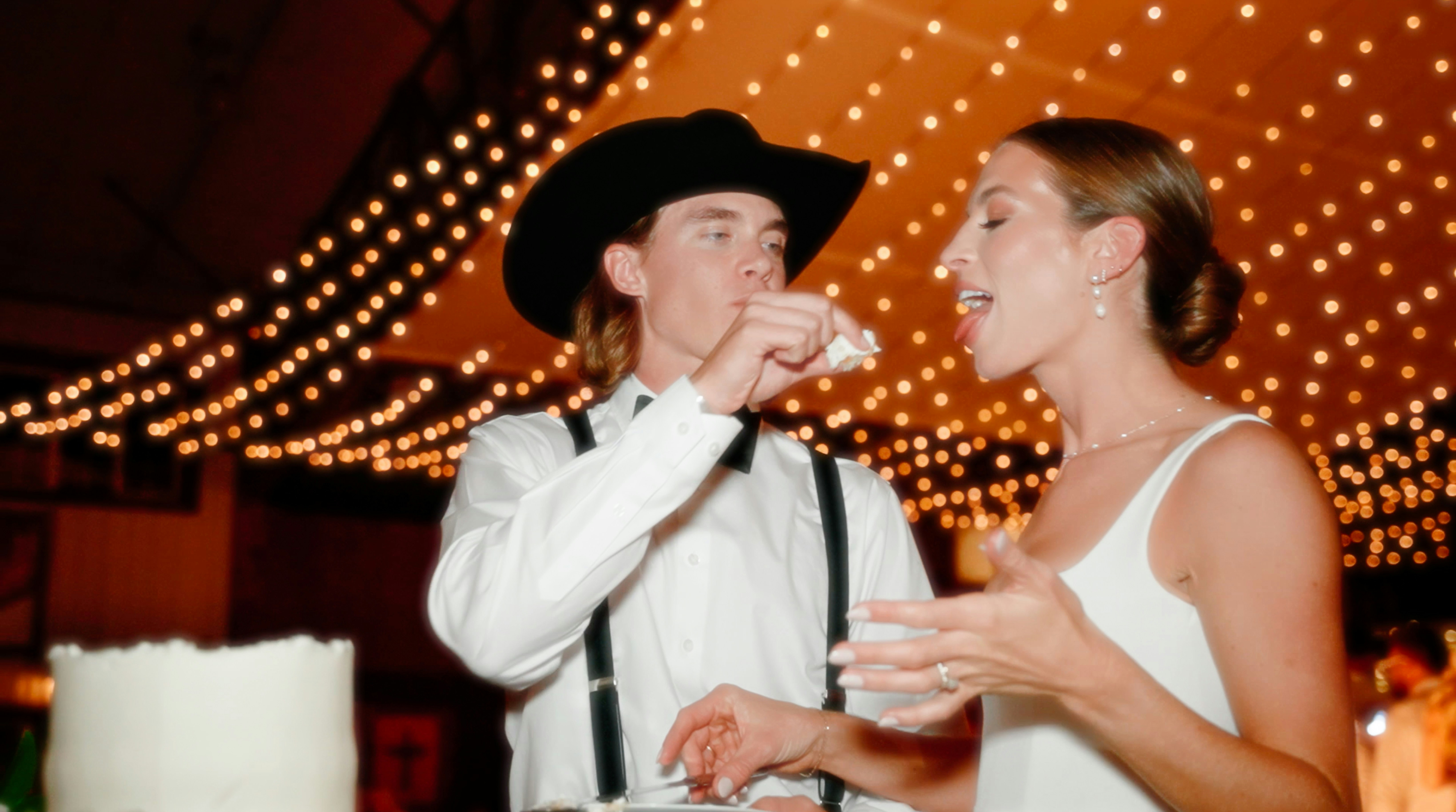 wedding couple candid shot, ilustrasi artikel Capture Your Big Day: A Guide to Hiring a Wedding Content Creator 9