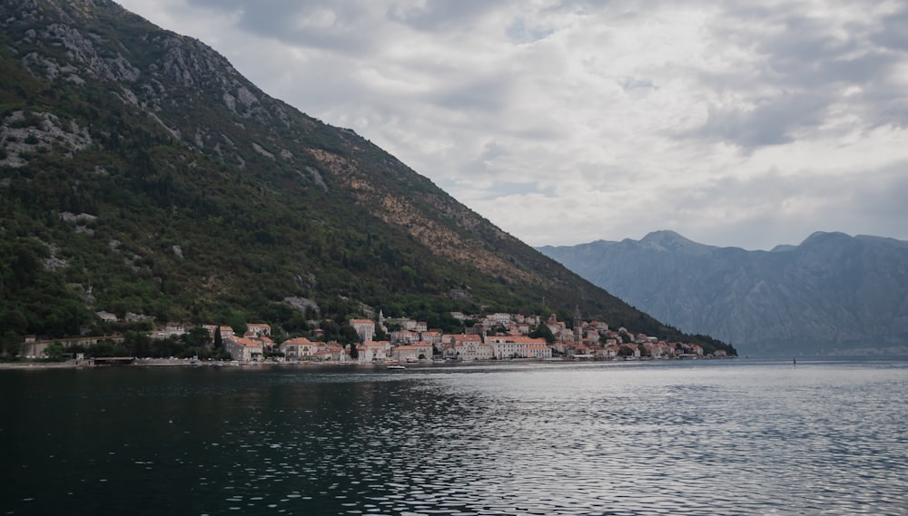 a small village on the shore of a lake