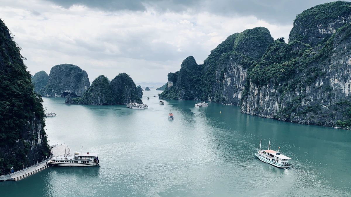 Vietnam — Une autre lumière