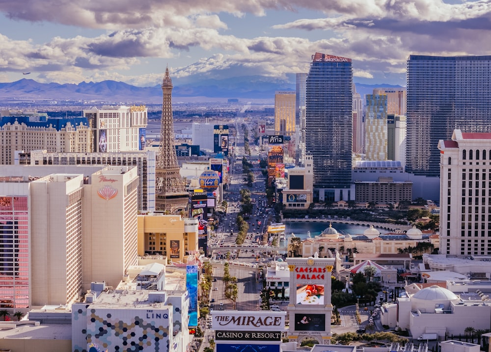 a view of the las vegas strip from the top of the mirage hotel