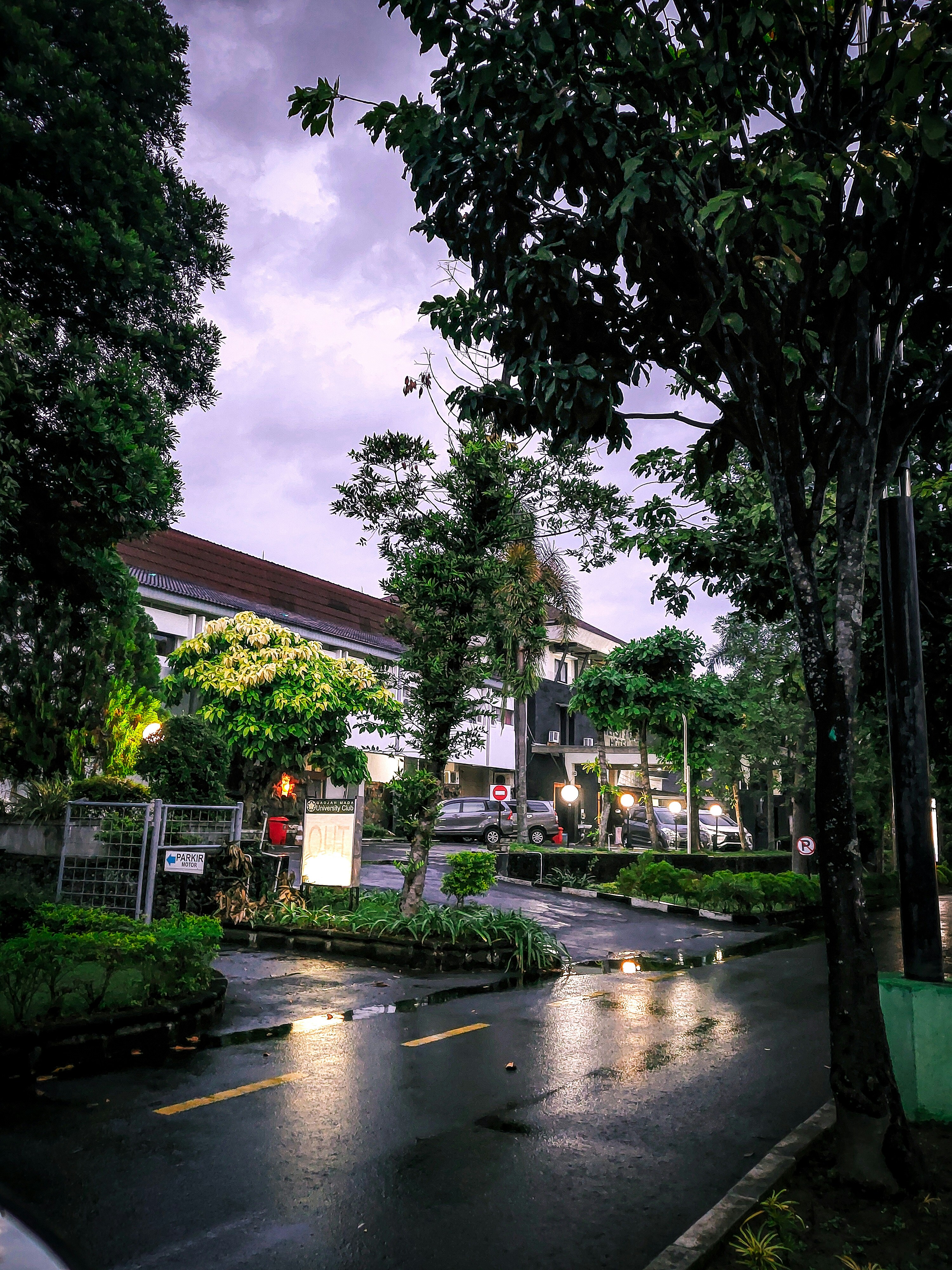"Silpakorn University In Bangkok"