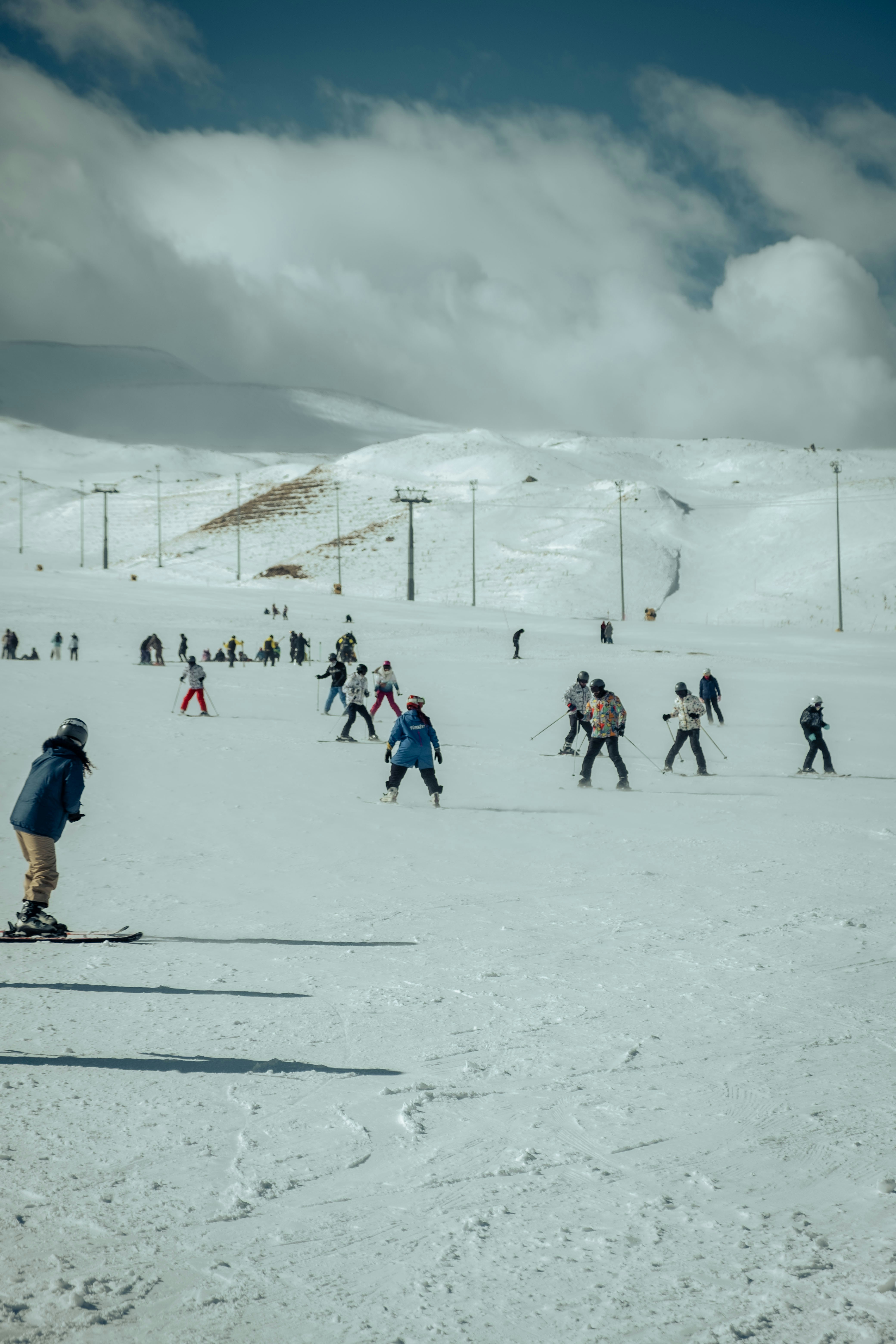 12 Best Winter Sports Activities Beyond Skiing for 2025