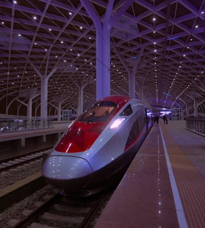 【2025年最新】東南アジア初の高速鉄道Whoosh体験！ジャカルタ&バンドン一人旅3泊4日｜予算12万円で楽しむインドネシア完全ガイド
