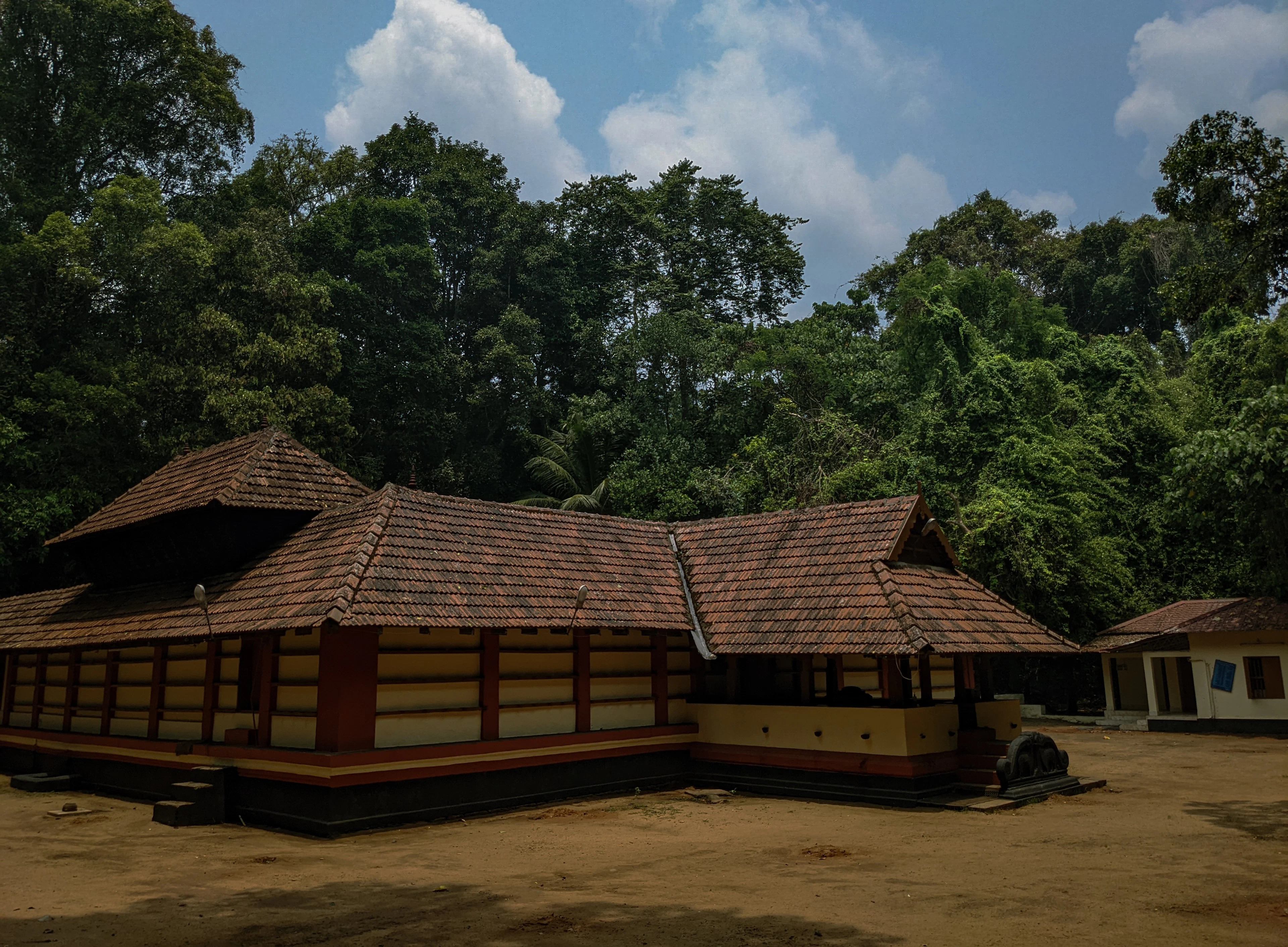 Aranya Wilderness Lodge