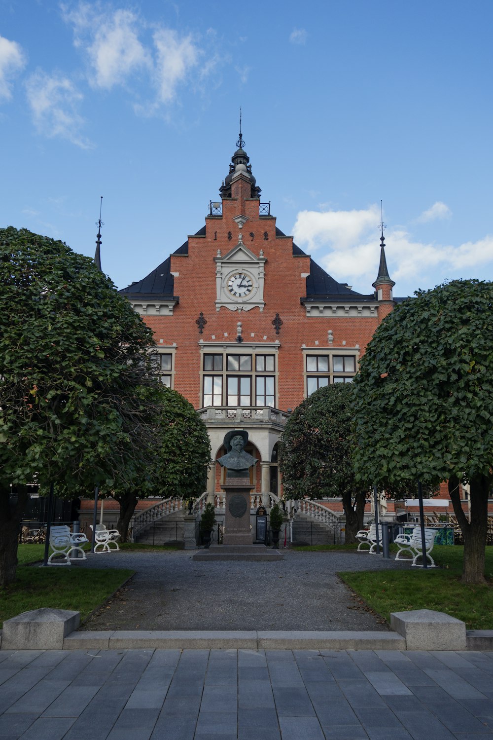 a large building with a clock on the front of it