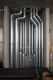 a bunch of pipes that are inside of a building