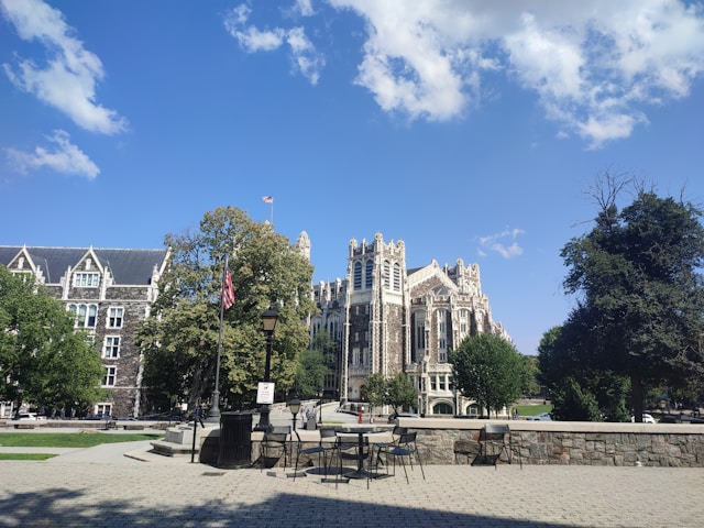 Metropolitan College of New York