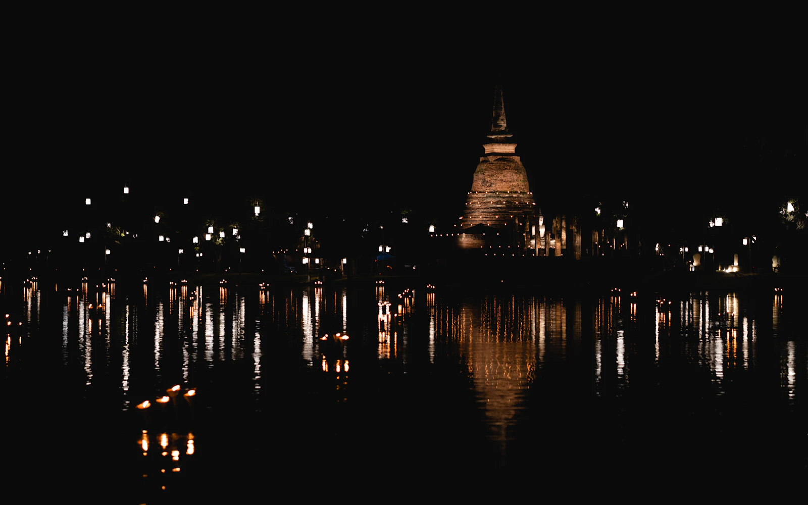 Loy Krathong