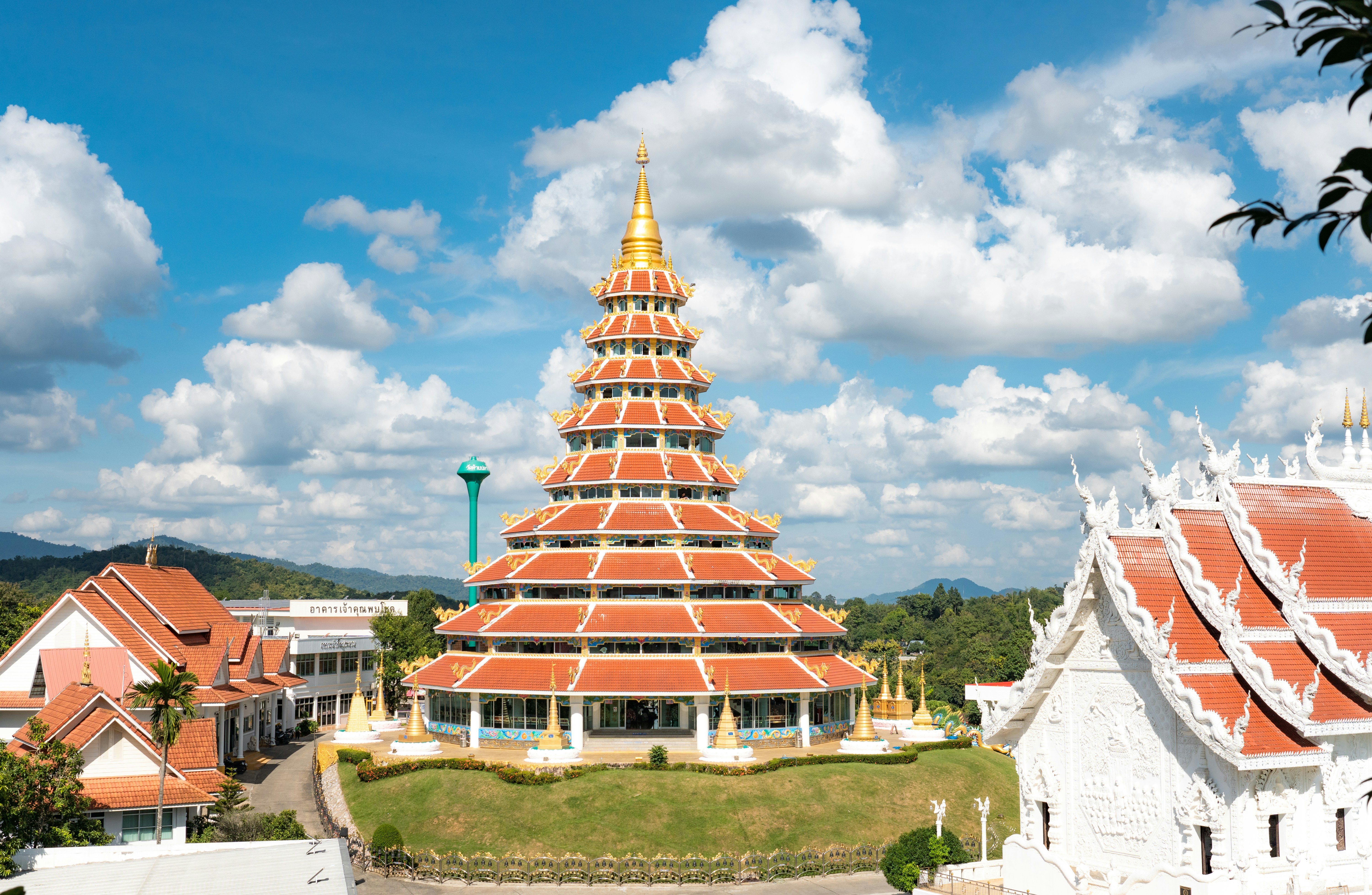 "Balcony Hill Resort Chiang Rai"