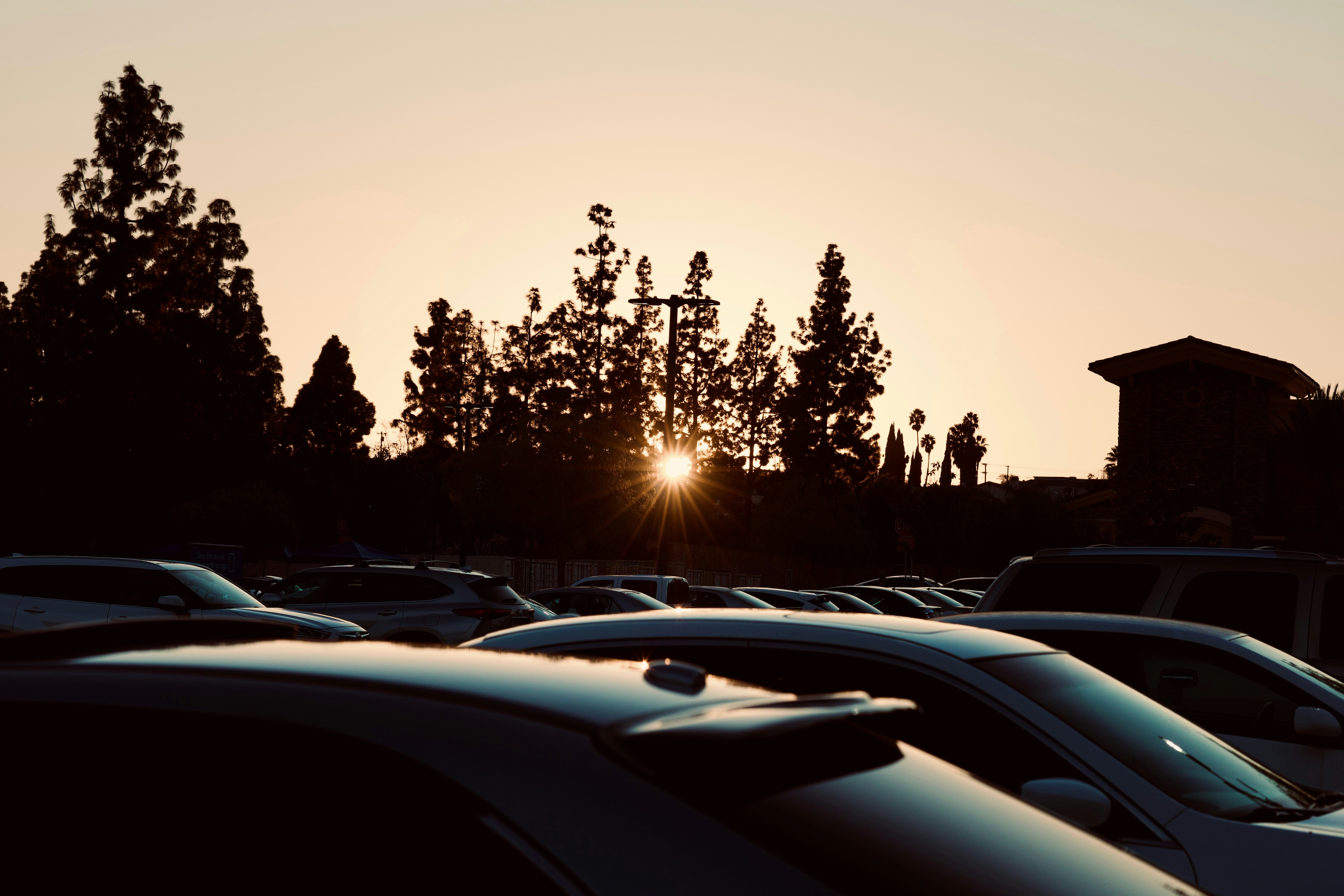 rental car in a Sunrise parking lot - rental car damage lawyer