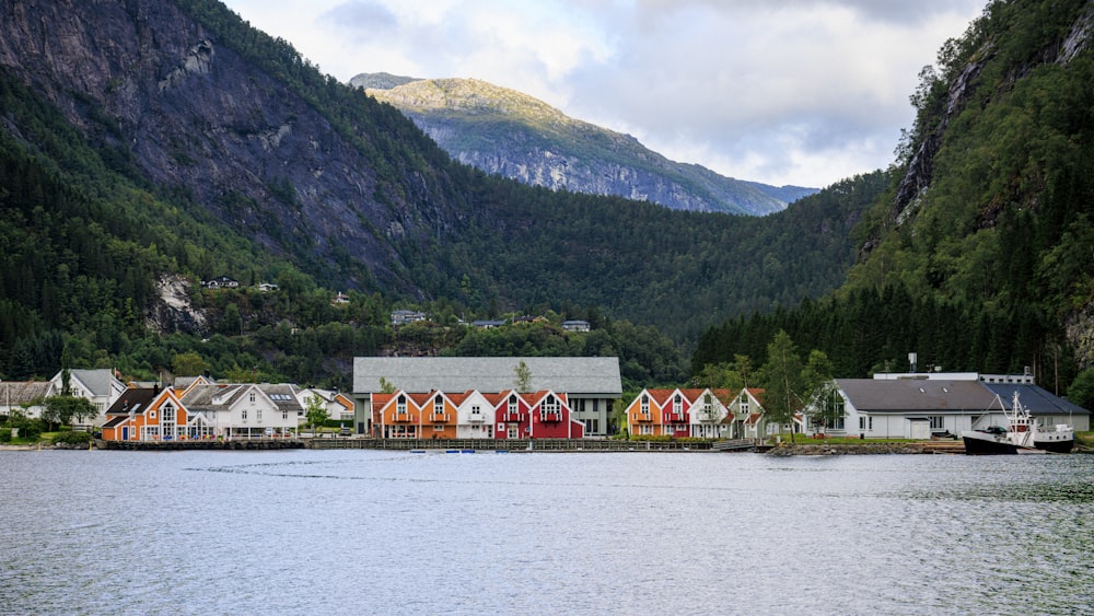 a body of water with a bunch of houses on it