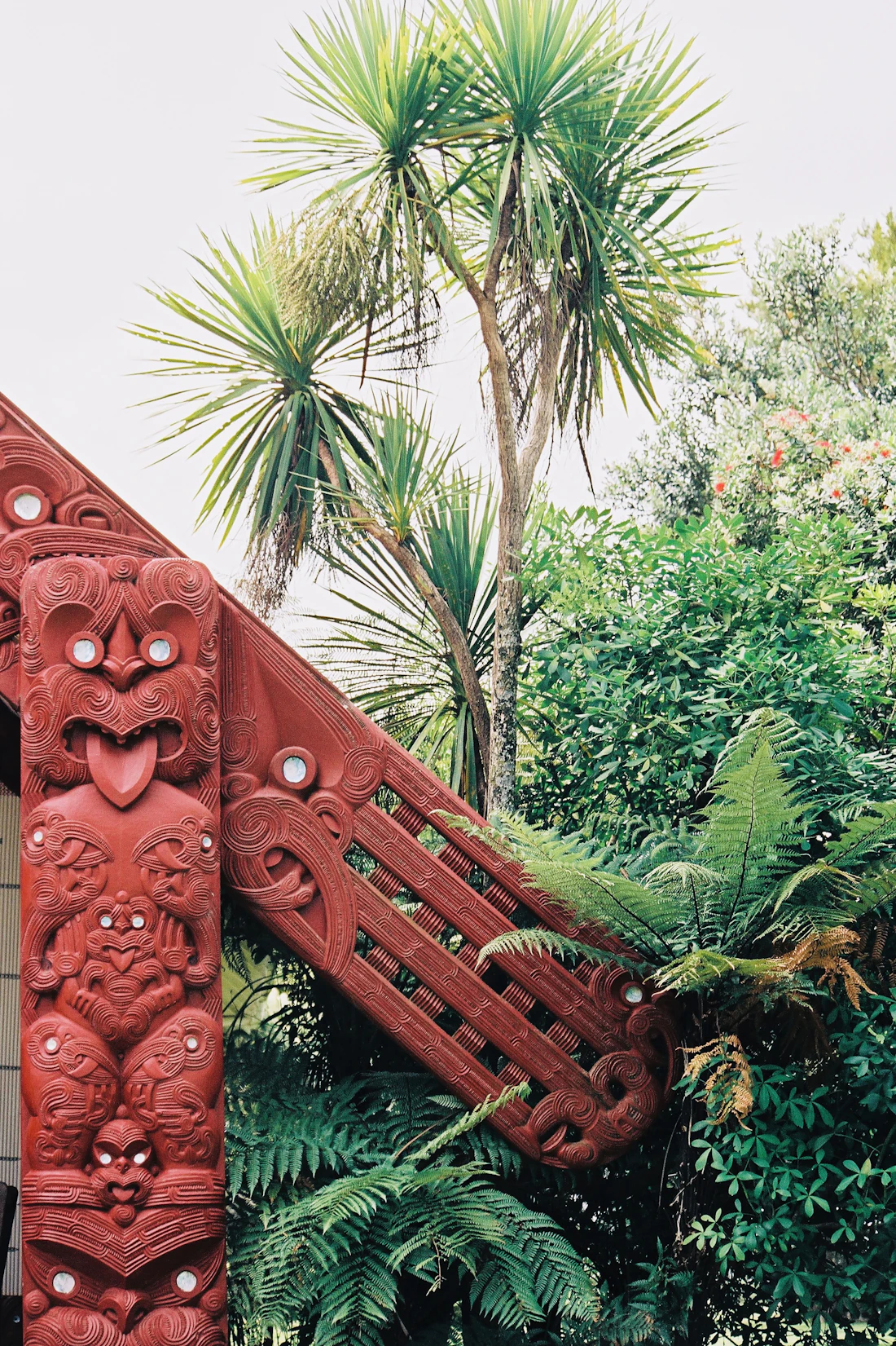 Traditional Māori carved meeting house