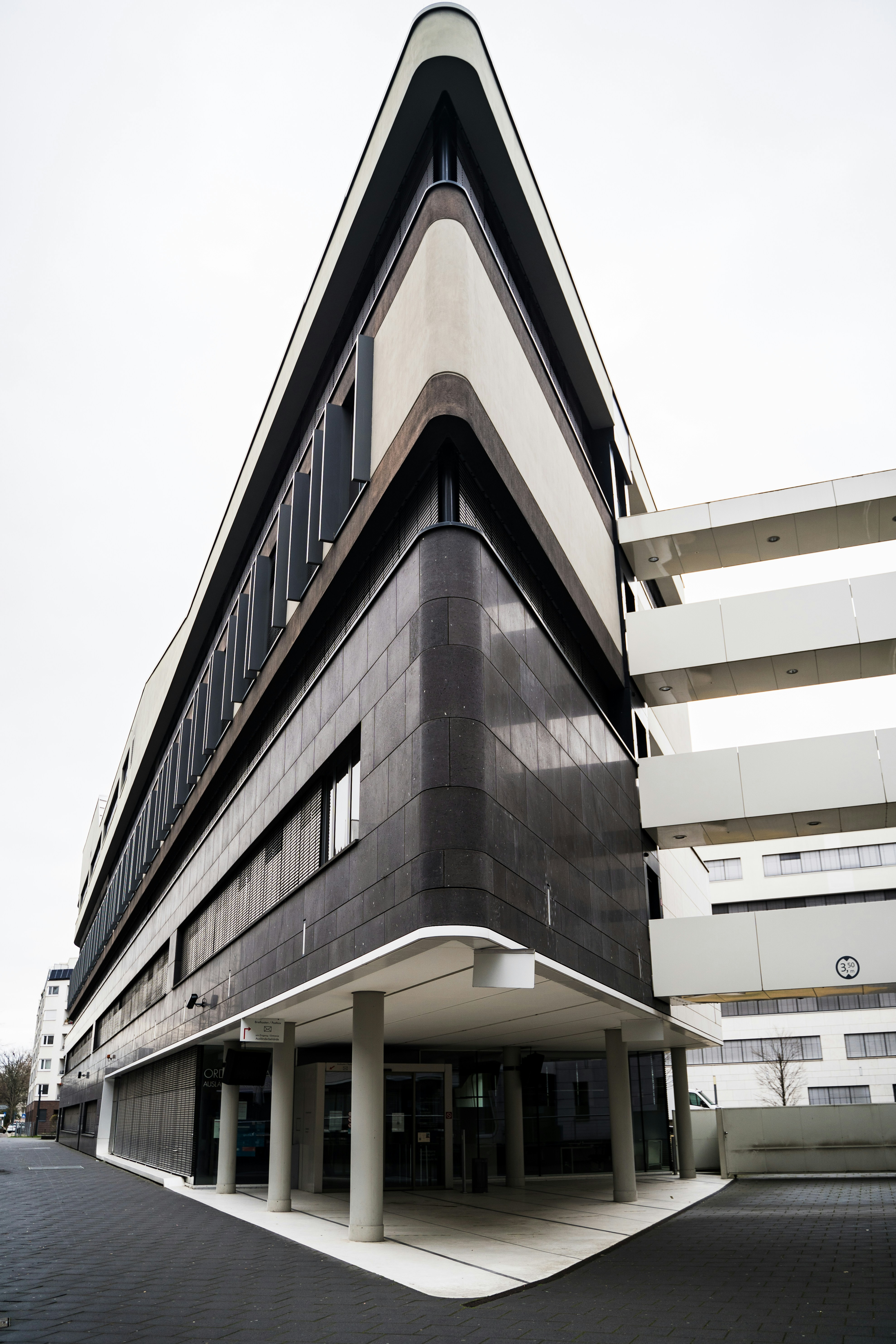 Photo by sourosouvik