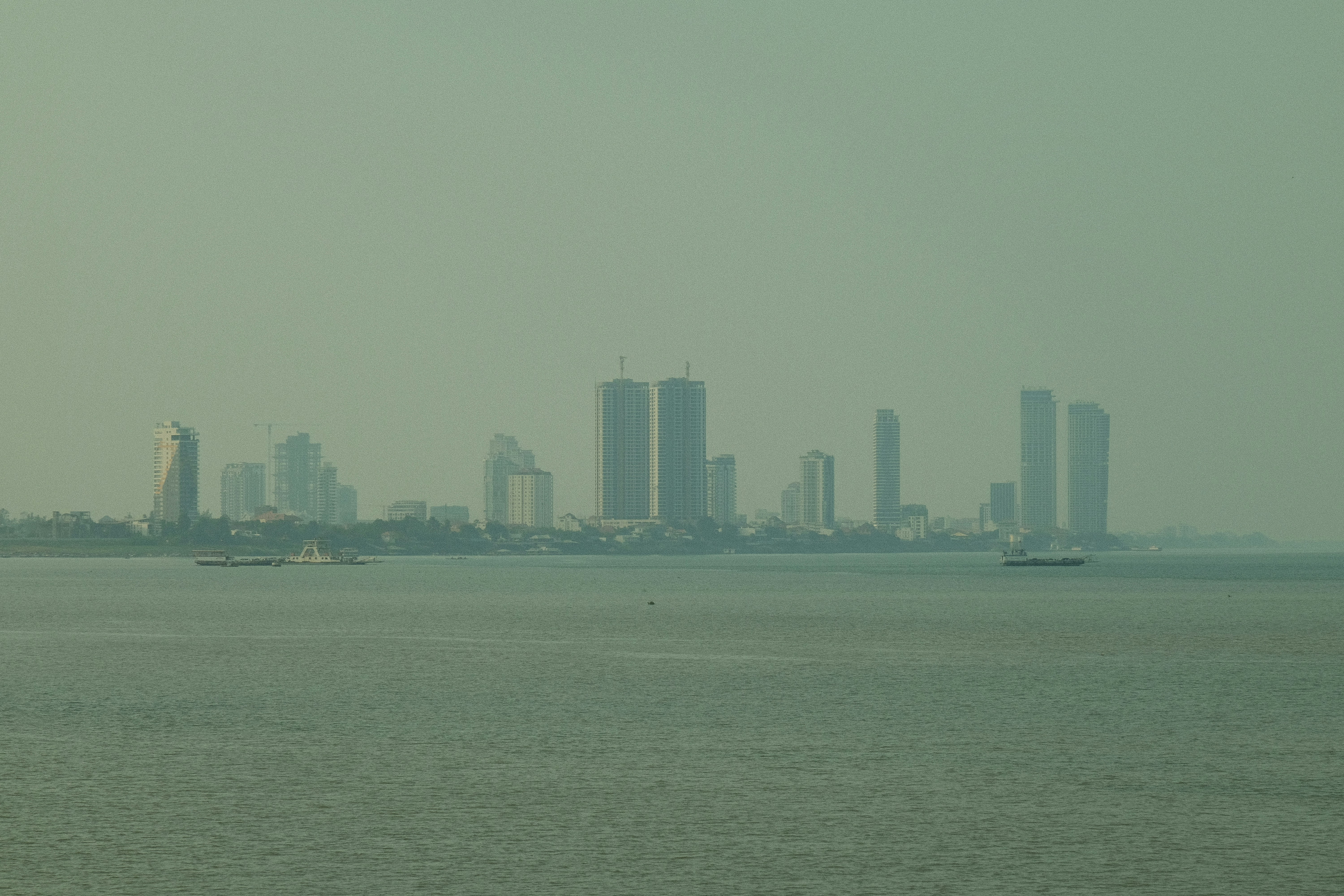 phnom penh skyline