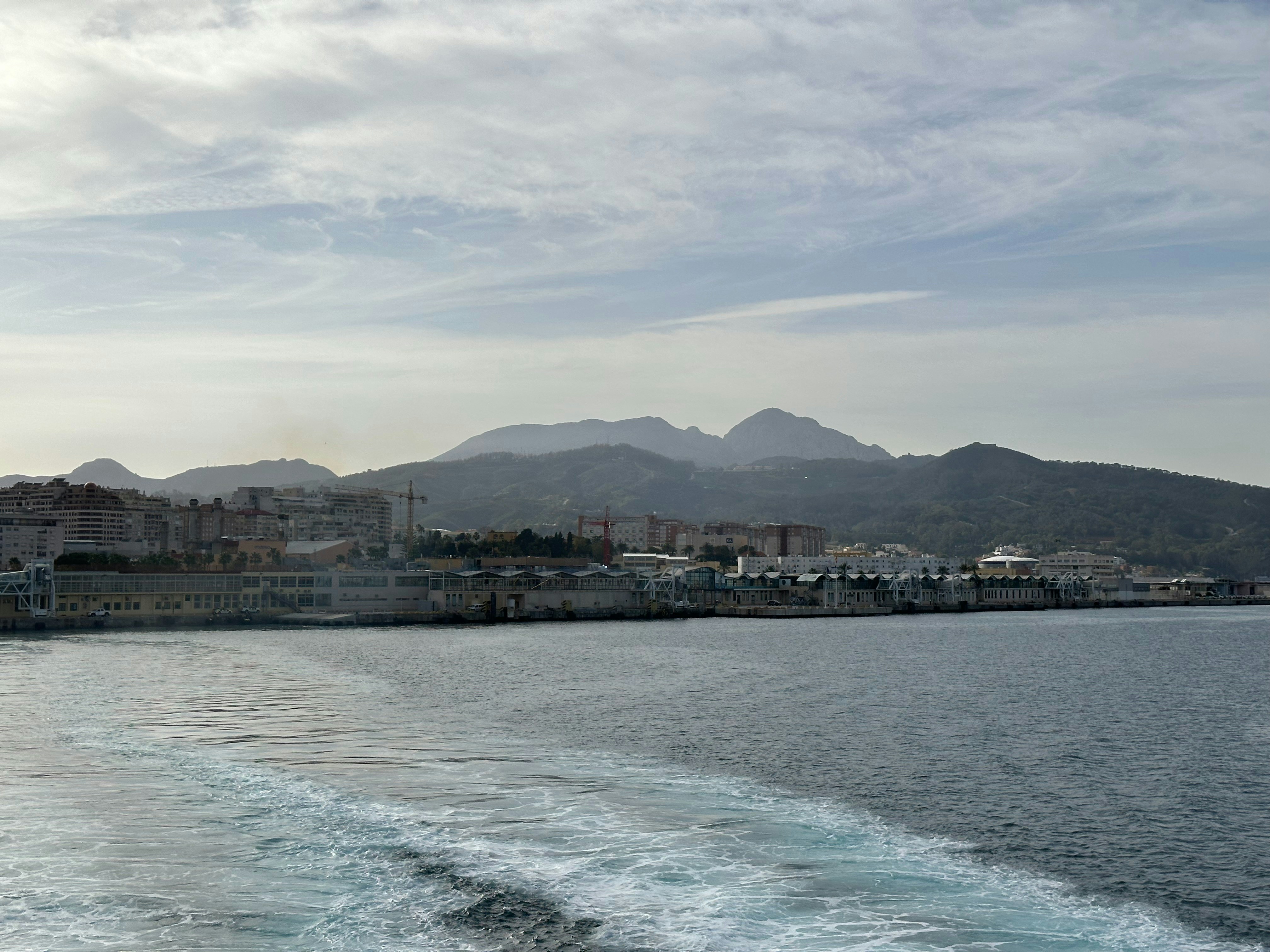 Plaza Estación Marítima de Ceuta