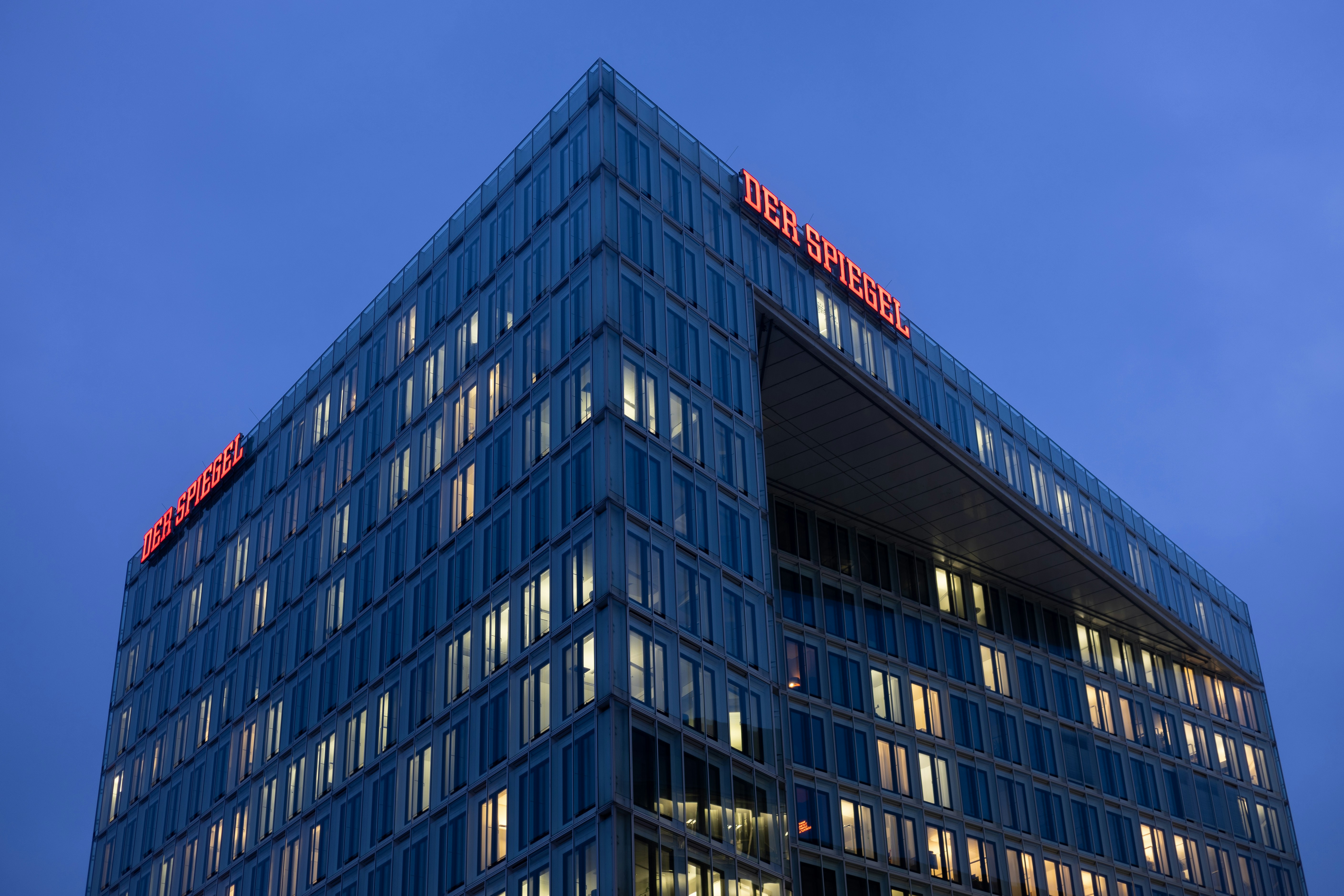 Wat zorgt ervoor dat het publiek je nieuwsproducten gebruikt?