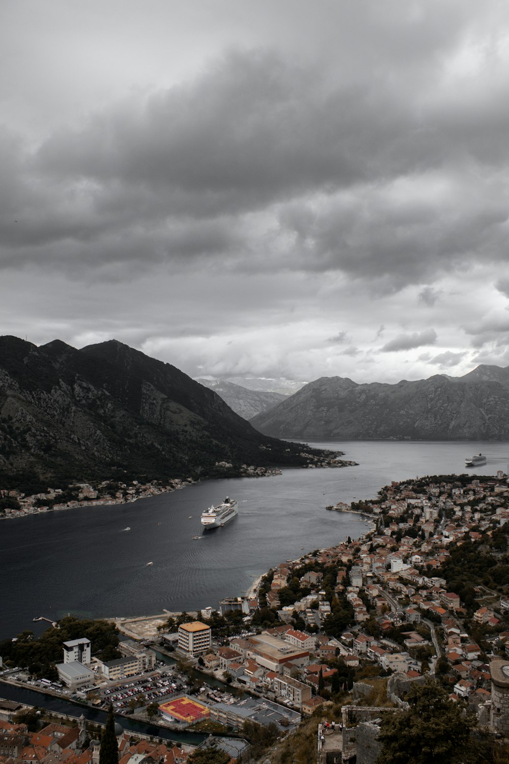 a large body of water surrounded by mountains