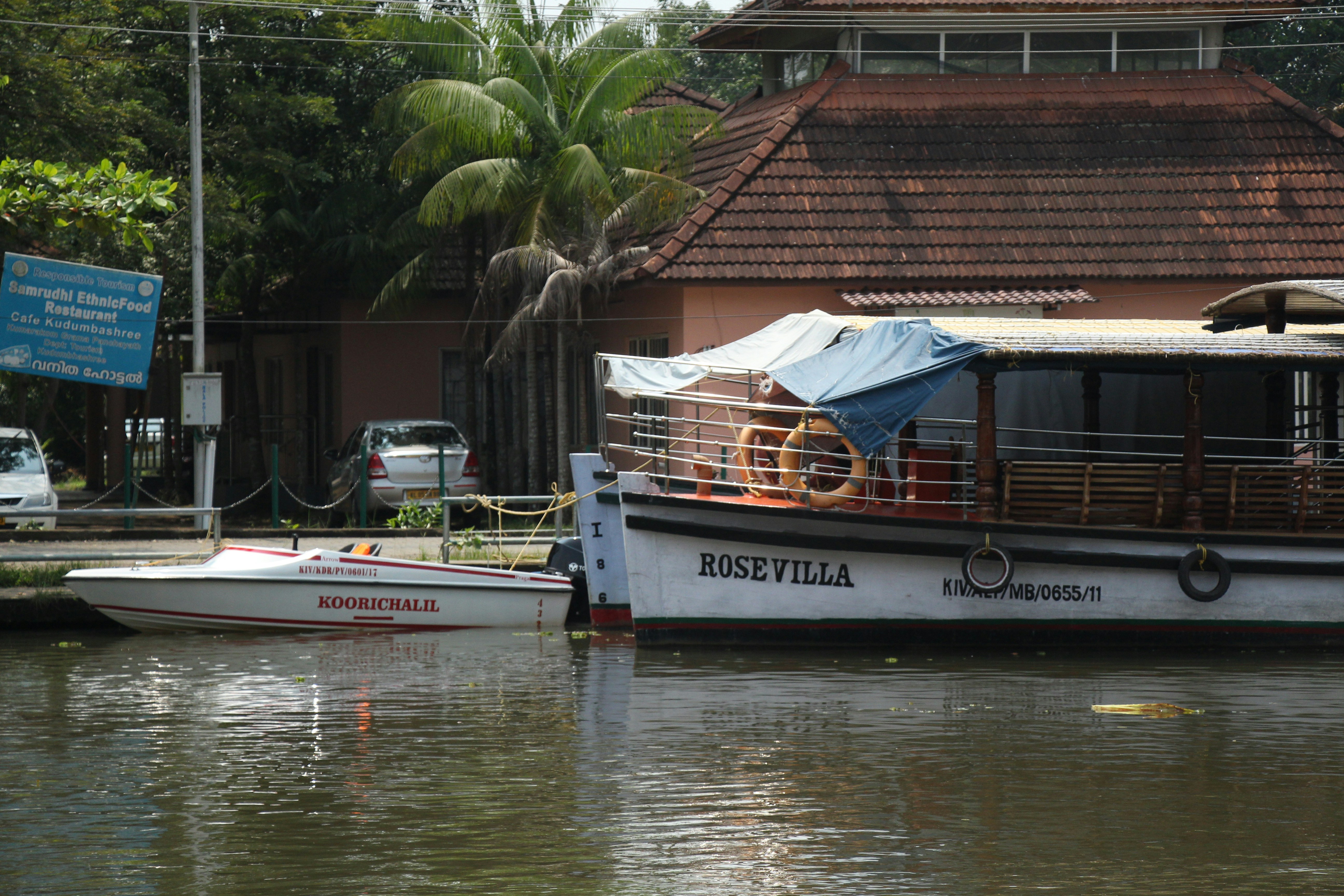 a boat that is sitting in the water