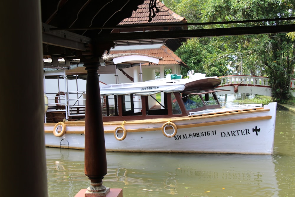 a boat that is sitting in the water