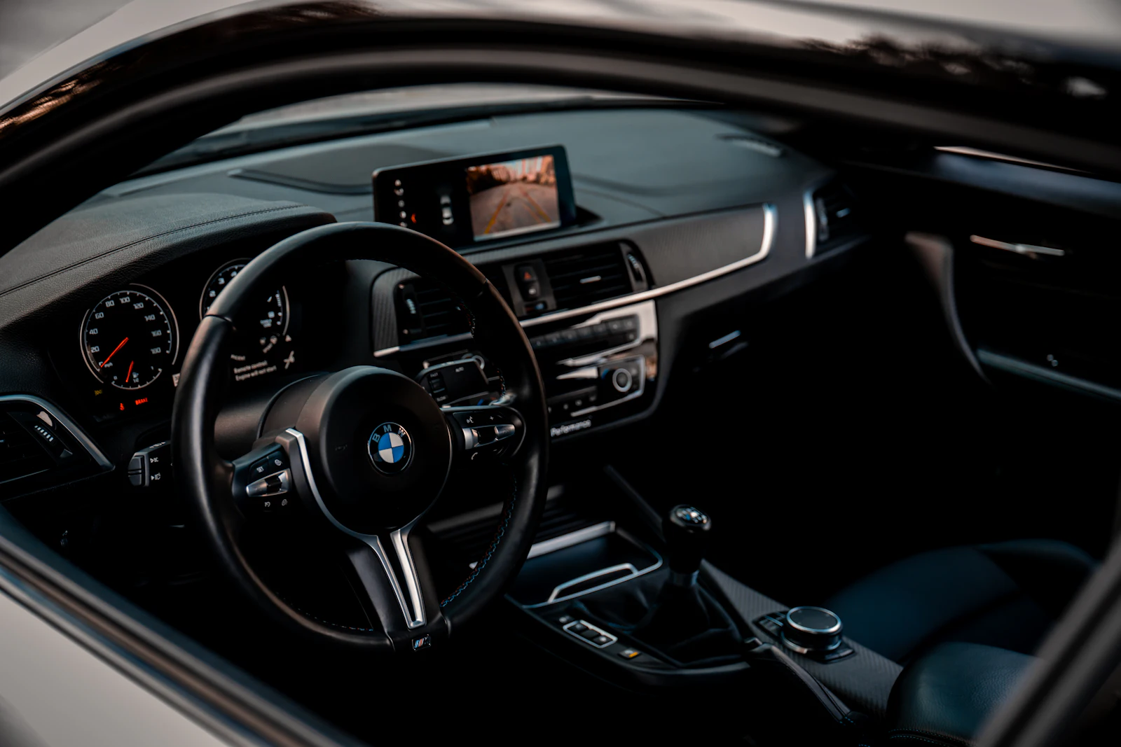 Interiér BMW v dílně