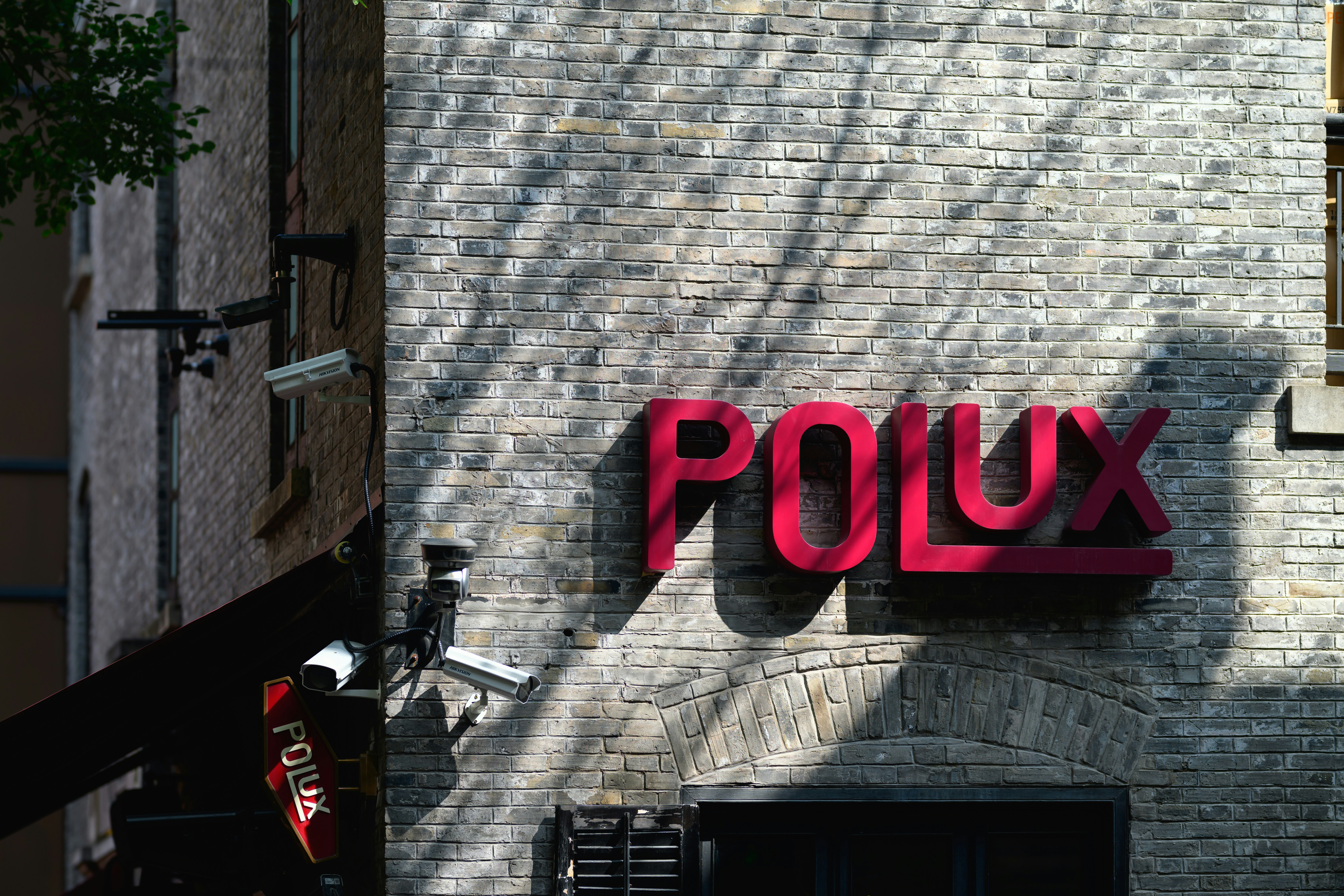 photo-1708164335606-30f0a10cddf1?ixid=M3