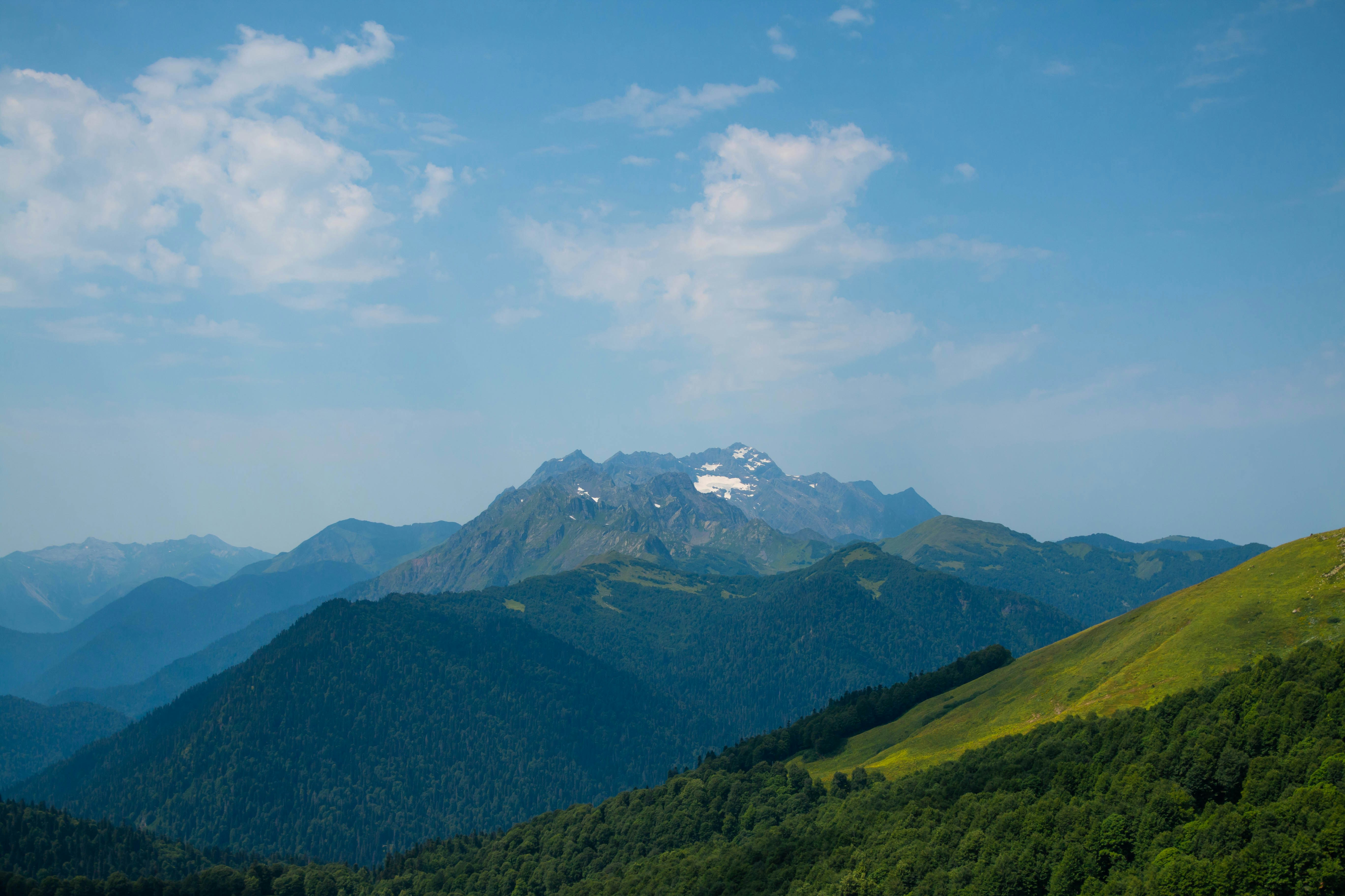 Photo by maksimzaviktorin