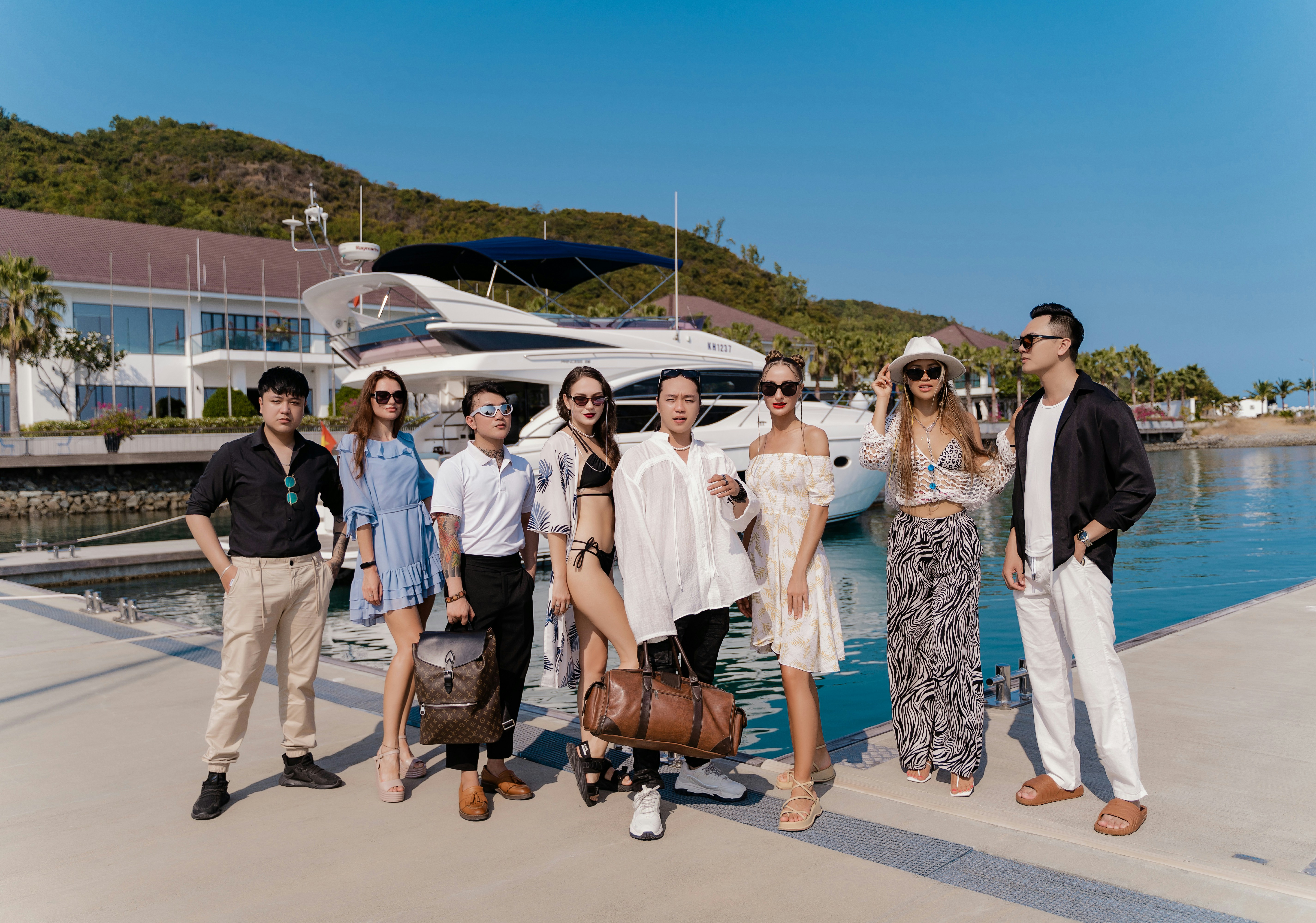 Photo by skylakestudio