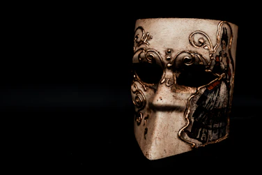a white mask with a black background