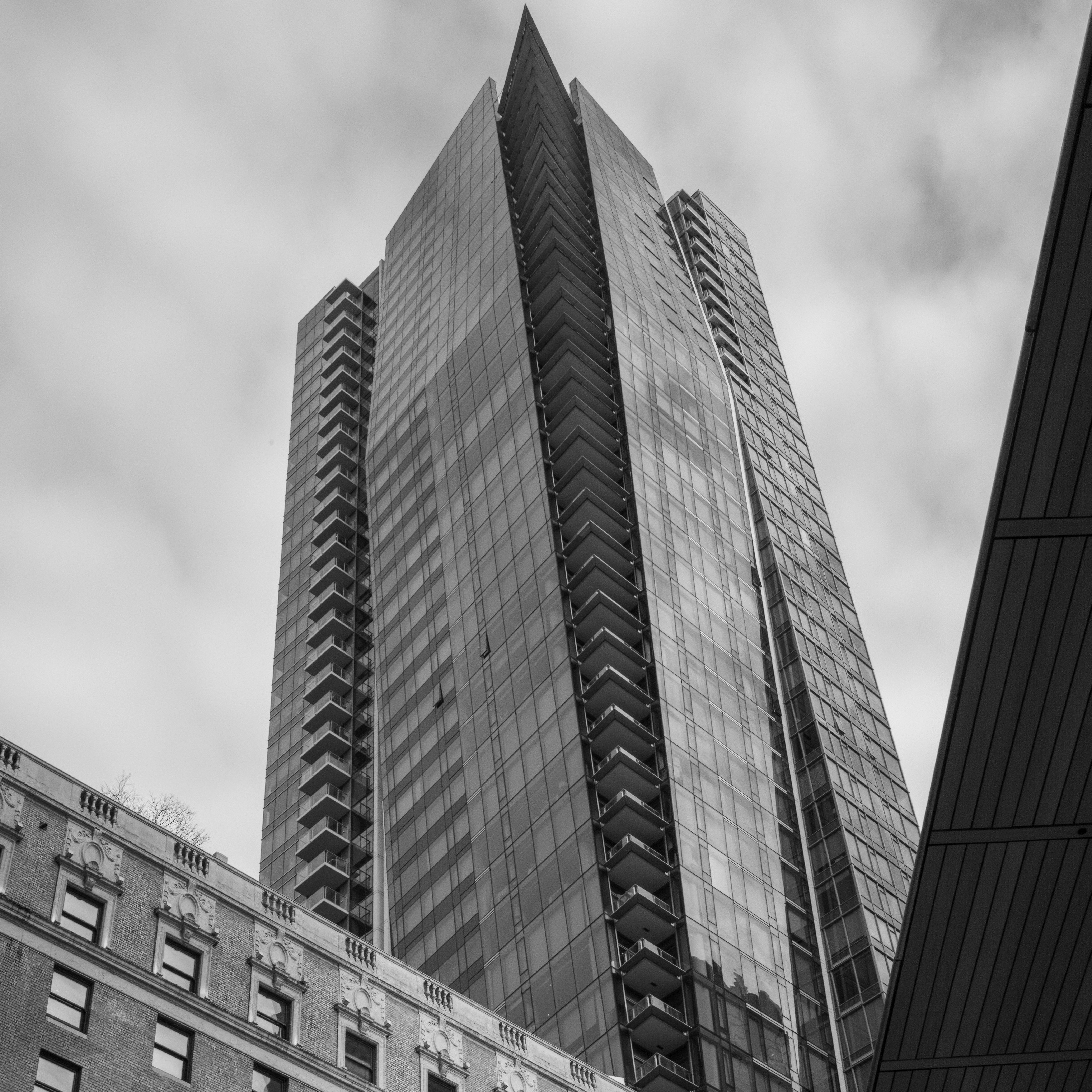 Photo by jonathankslim