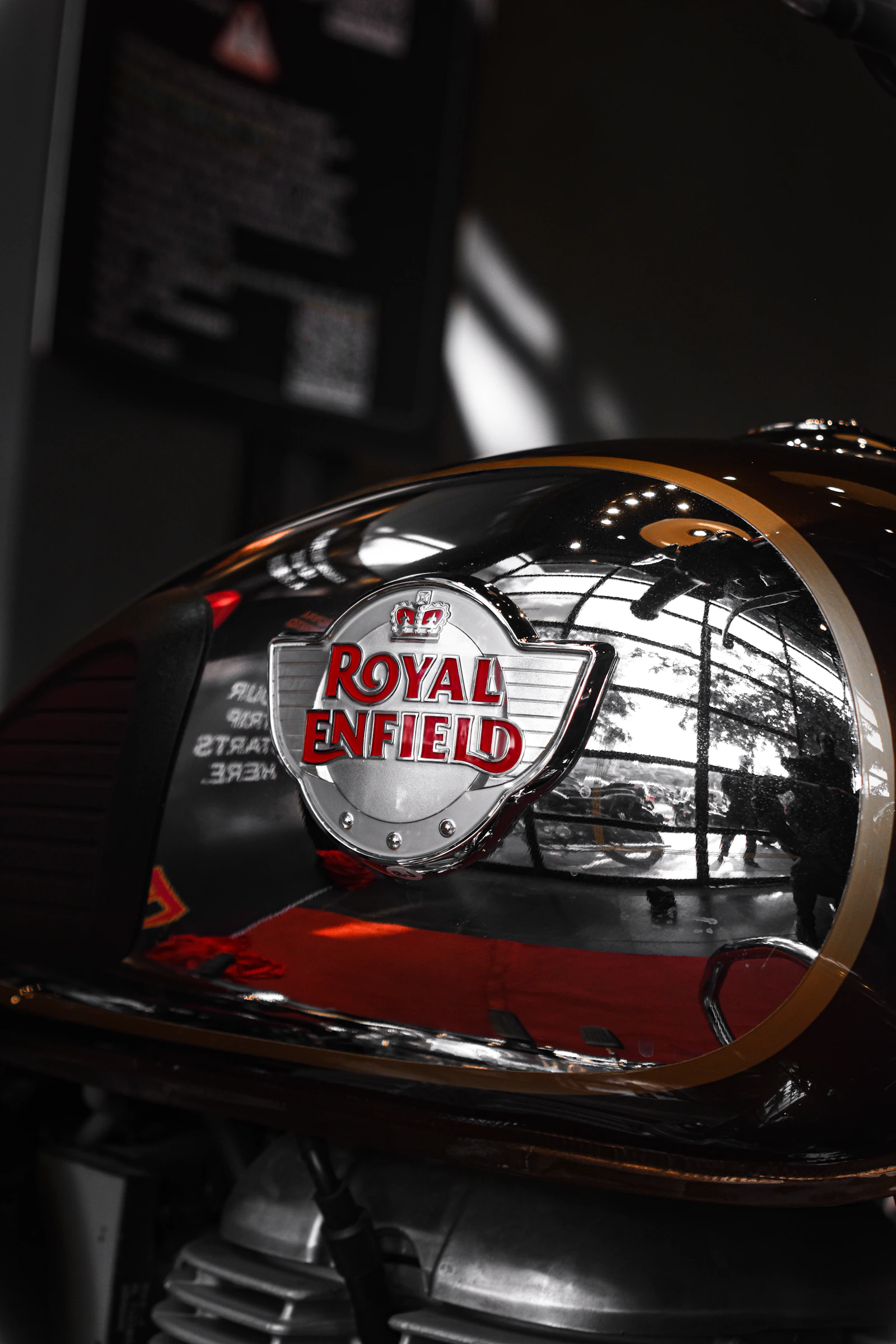 Royal Enfield Super Meteor 650 Tourer photo 2