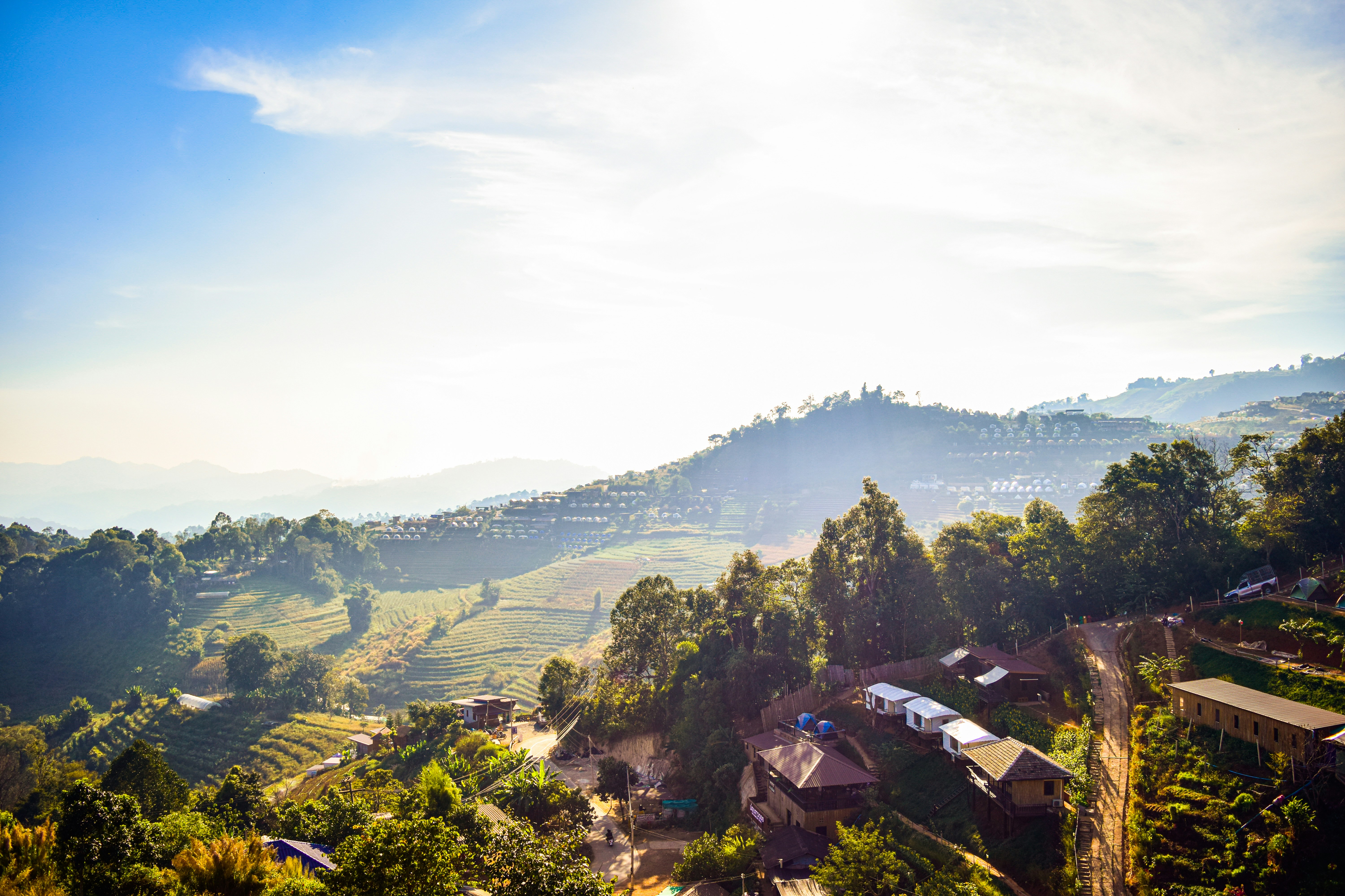 เที่ยวเหนือแบบสโลว์ไลฟ์: เส้นทางรถทัวร์สู่เชียงใหม่–เชียงรายที่คุณต้องลอง