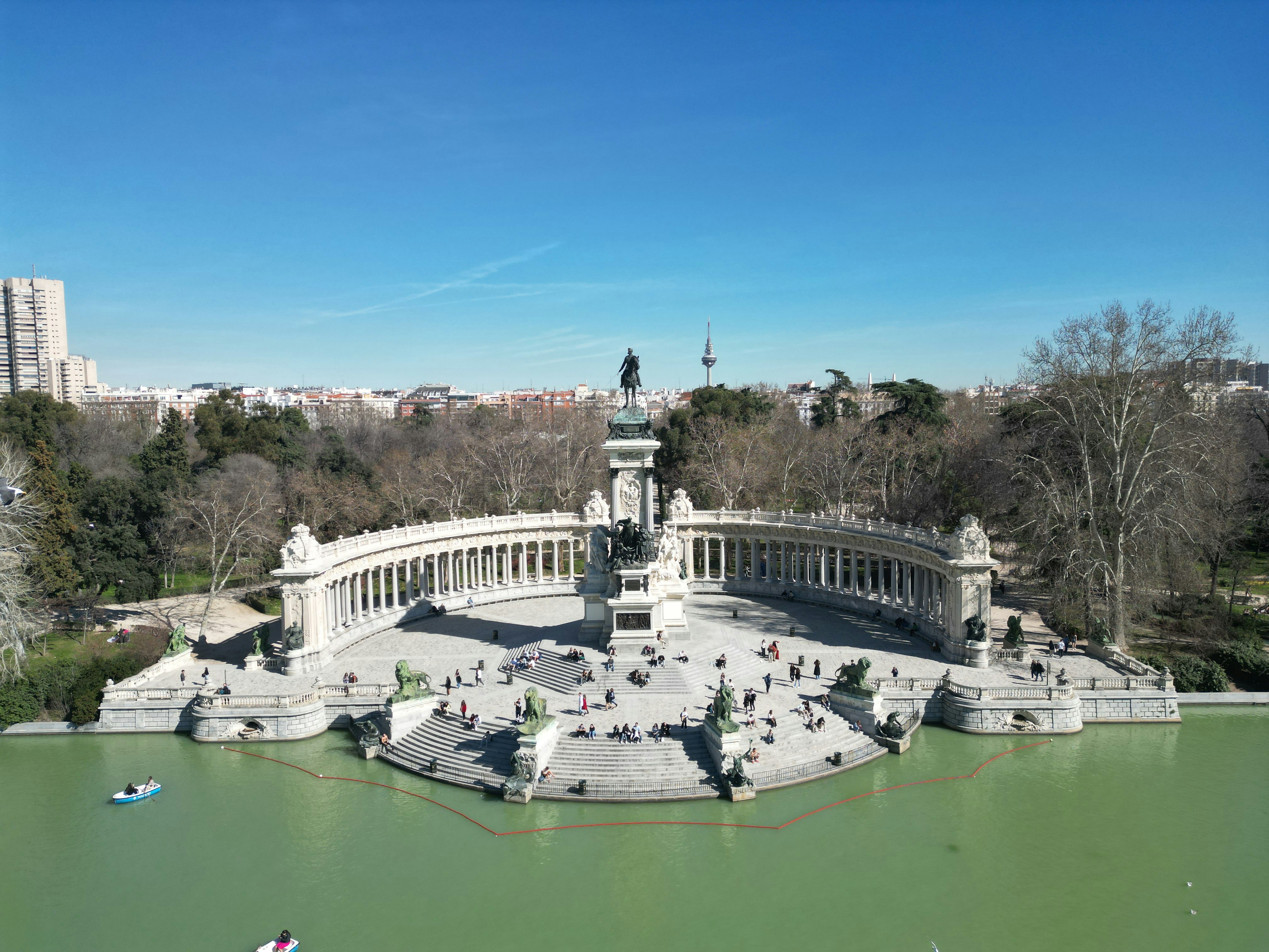 Best cheap attractions Spain