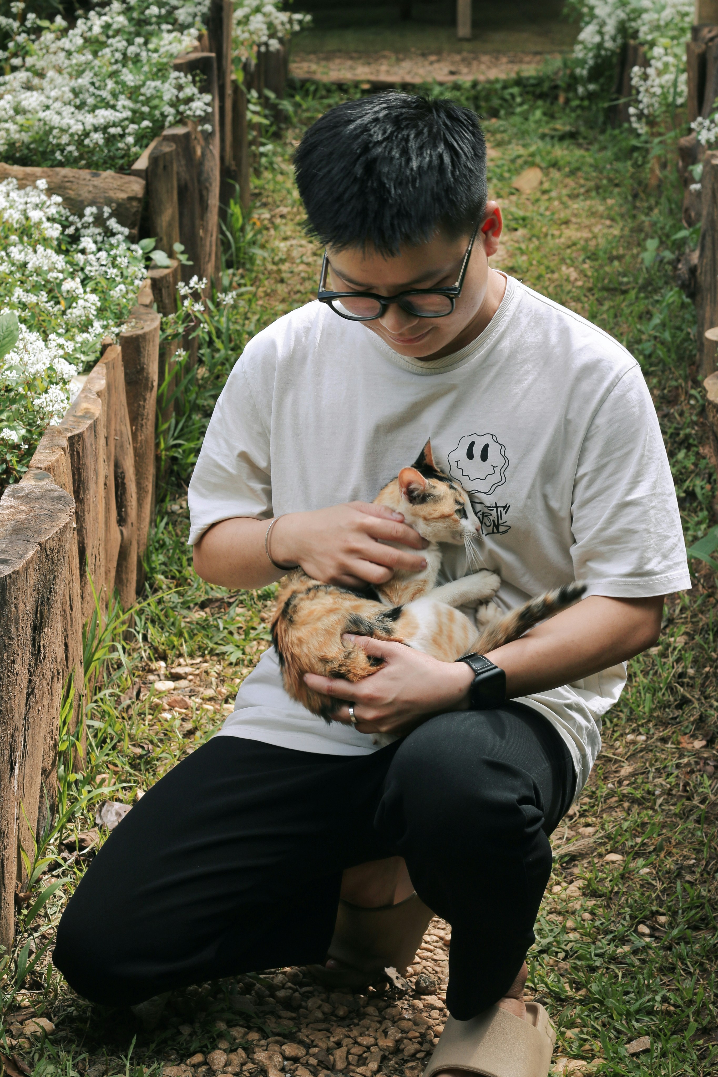 The Subtle Signs of Cat Attachment (image credits: unsplash)