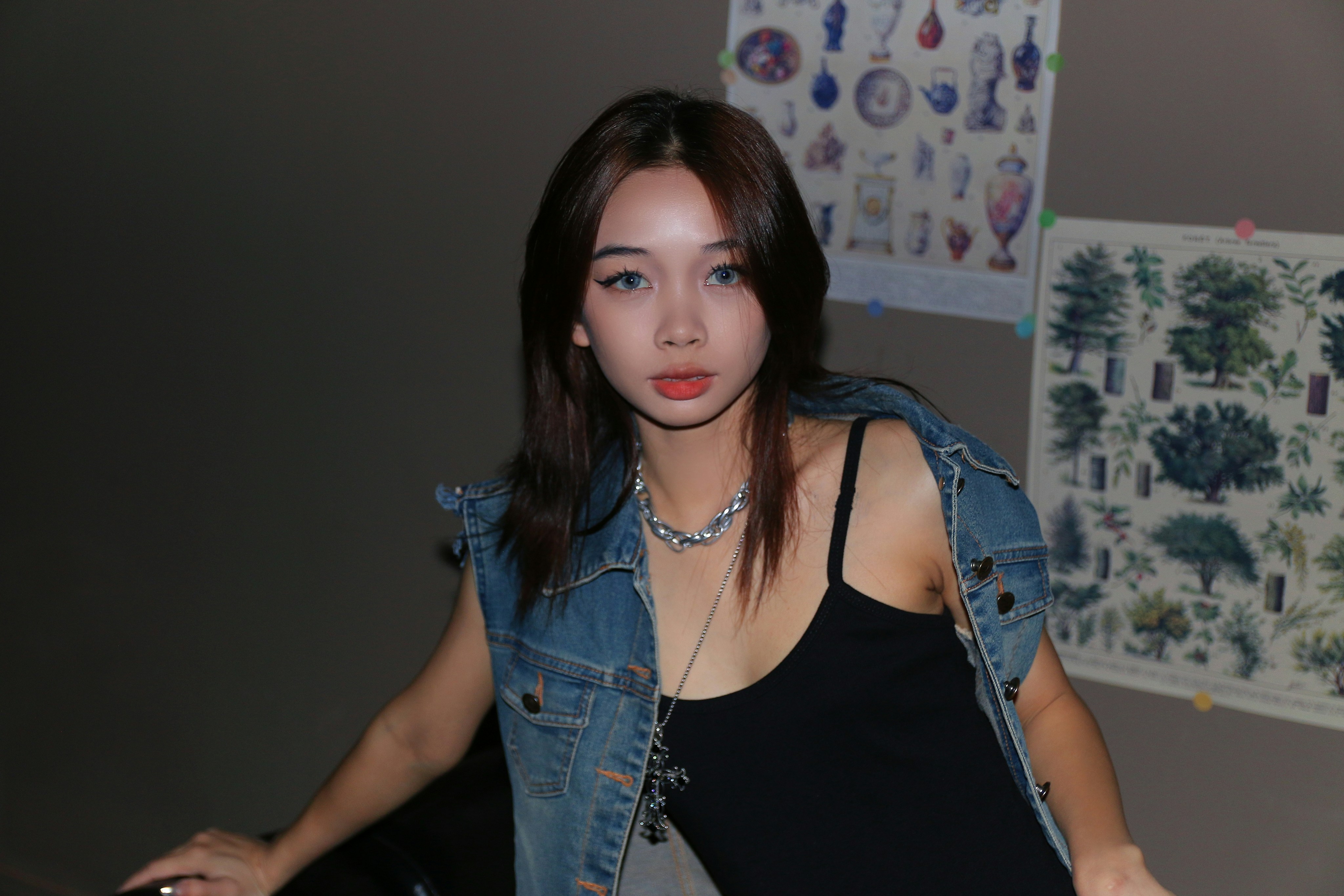 photo 1708533646204 82d4484de6d4?crop=entropy&cs=tinysrgb&fit=max&fm=jpg&ixid=M3w4ODE2MTB8MHwxfHNlYXJjaHw1fHxOYXllb258ZW58MHwwfHx8MTc3NTU4NzQwN3ww&ixlib=rb 4.1