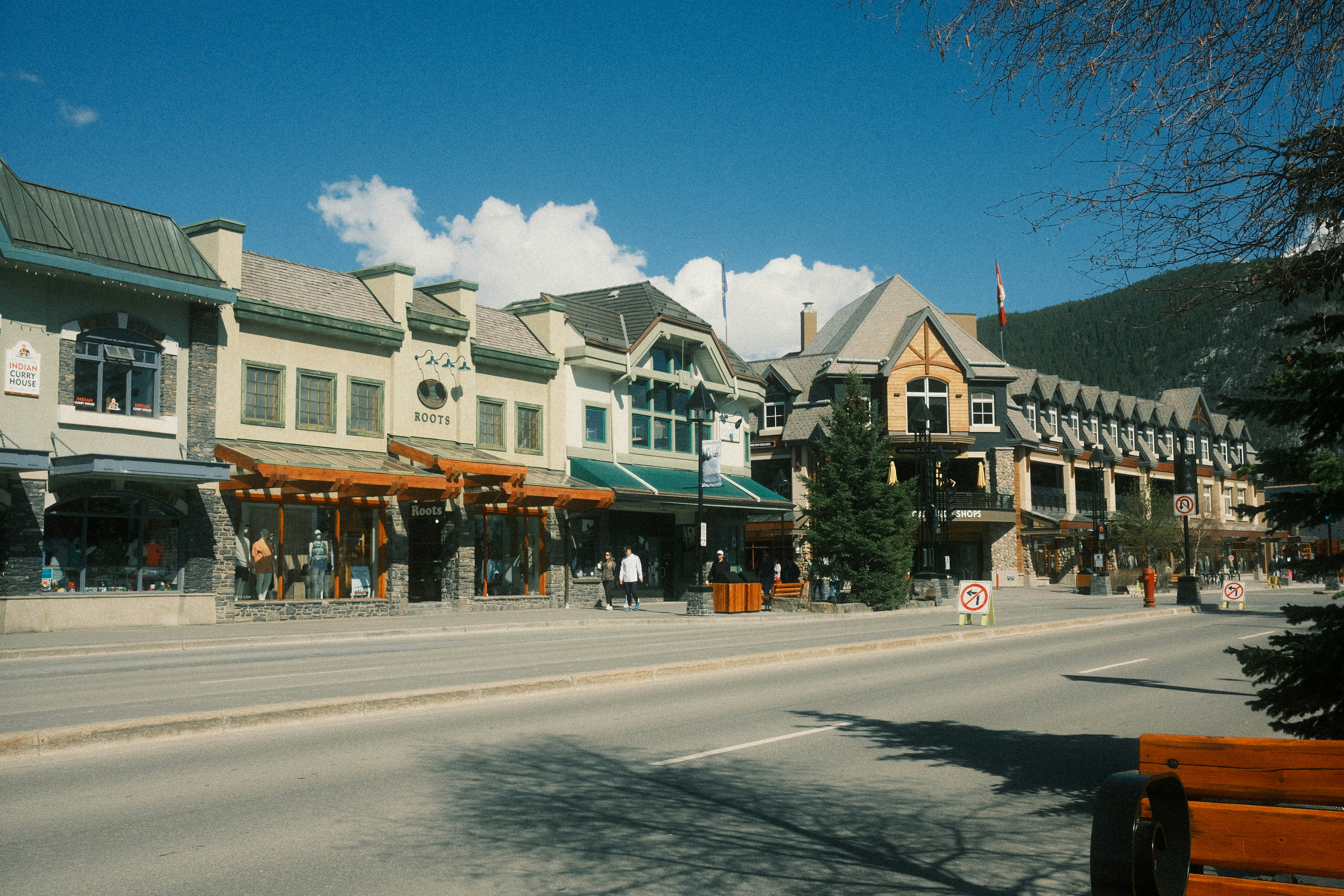 Cloverdale Plaza
