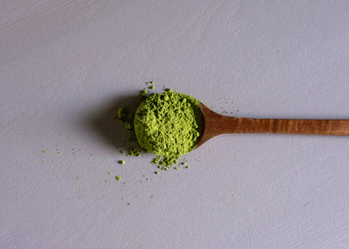 Green moringa powder