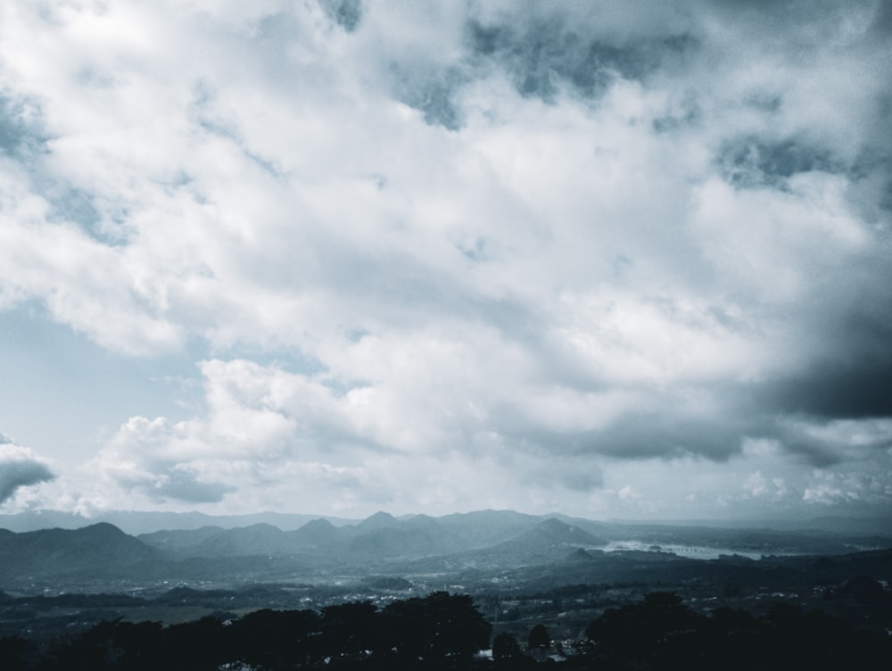 a black and white photo of a cloudy sky