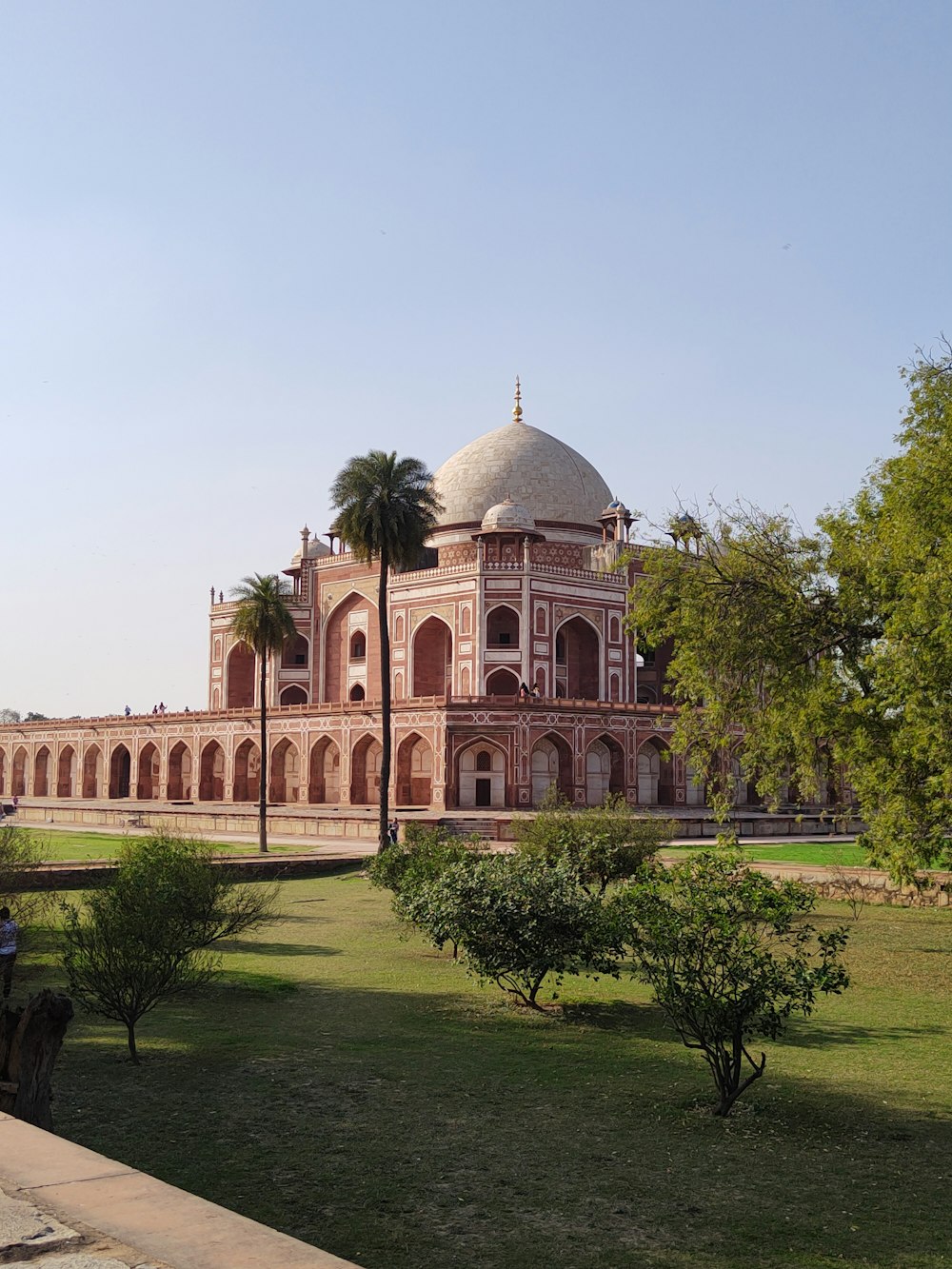 a large building with a dome on top of it