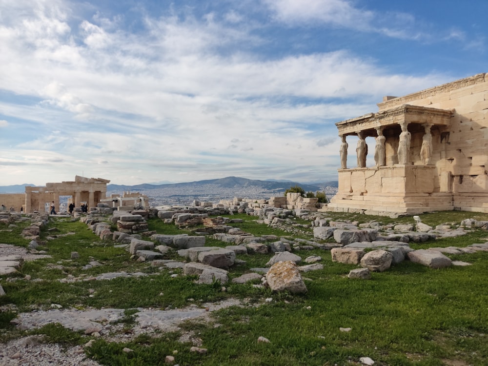 the ruins of the ancient city of palmyran