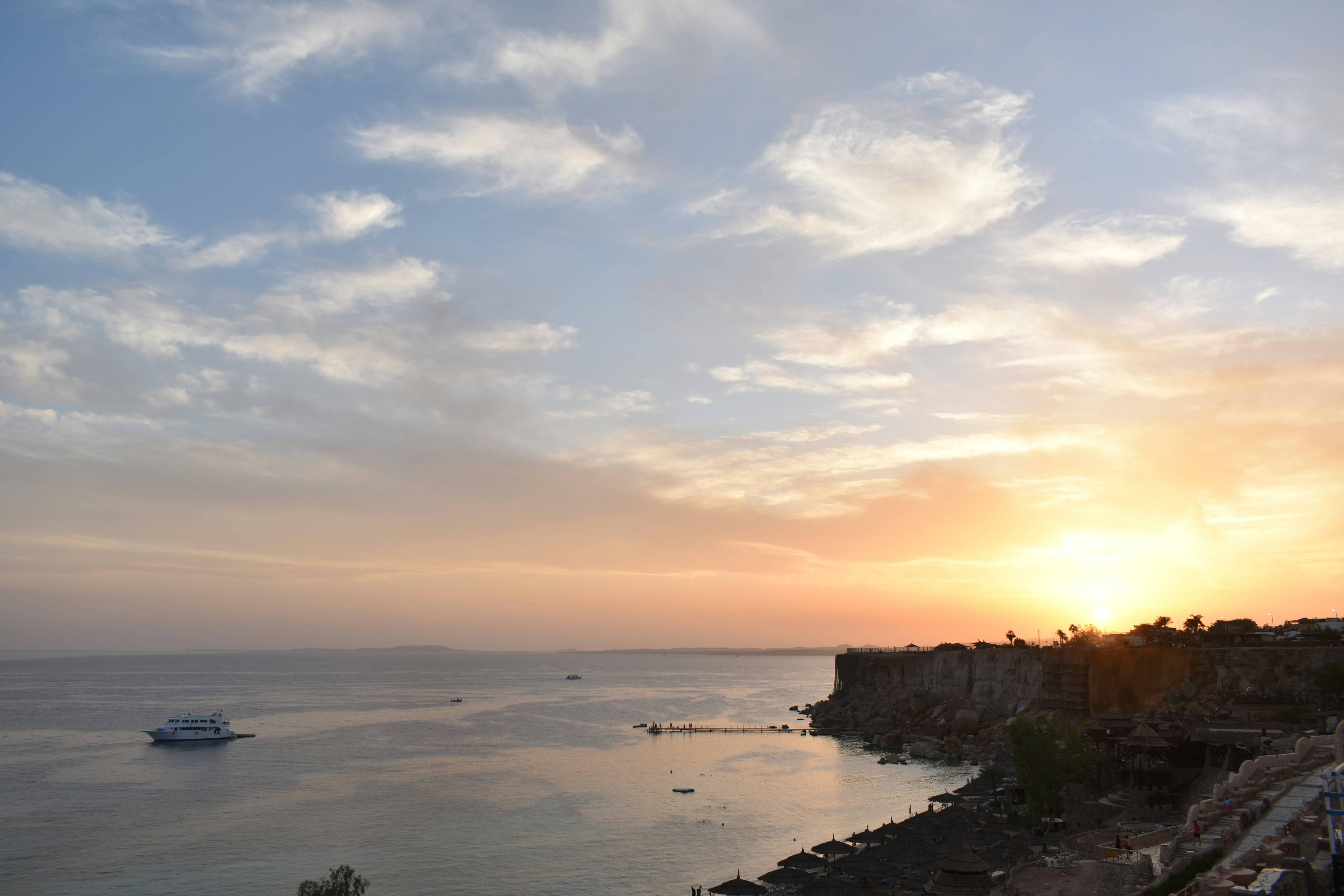 Photo by carboneternity