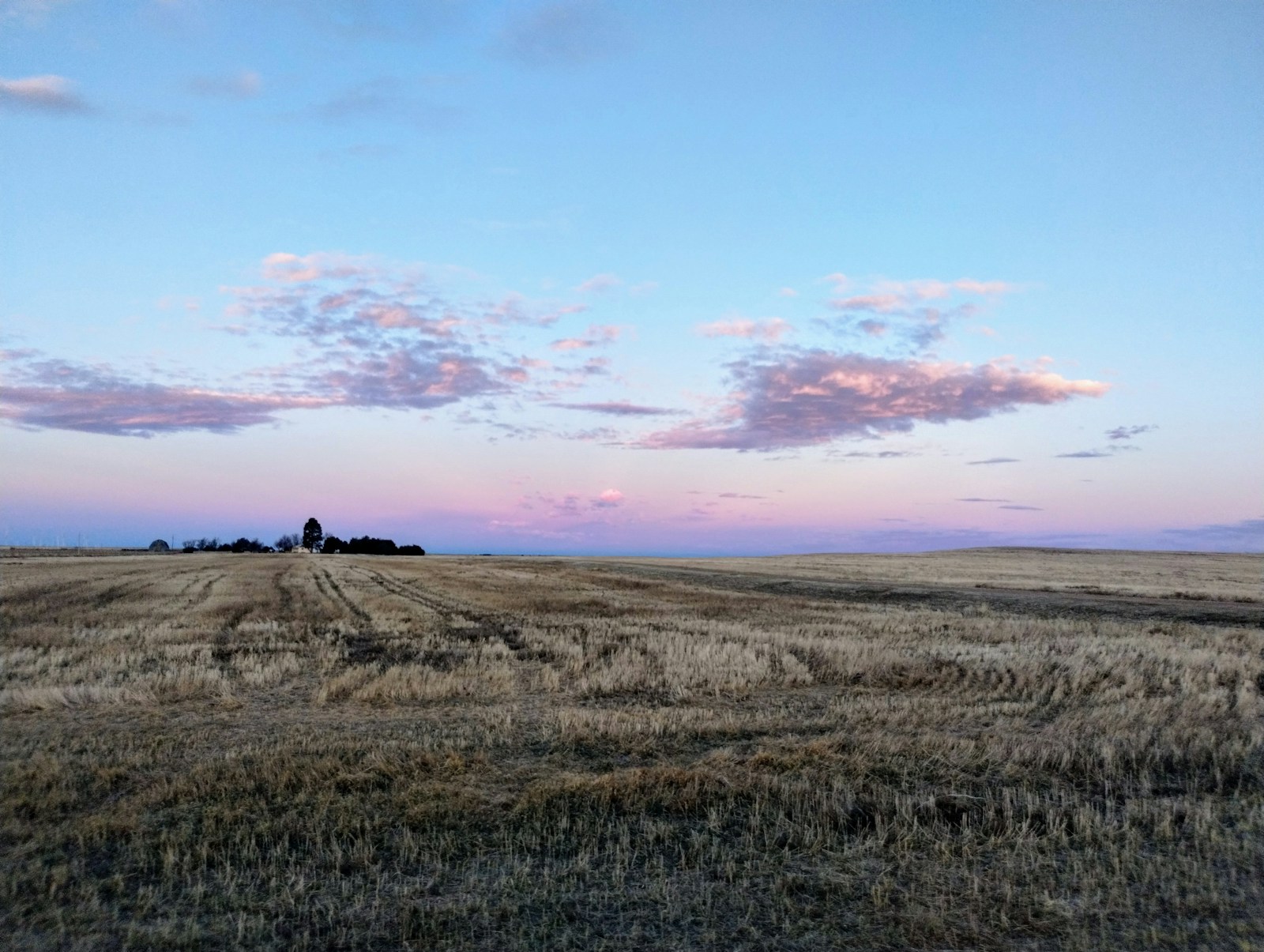 Acreages for Sale in Calgary Area