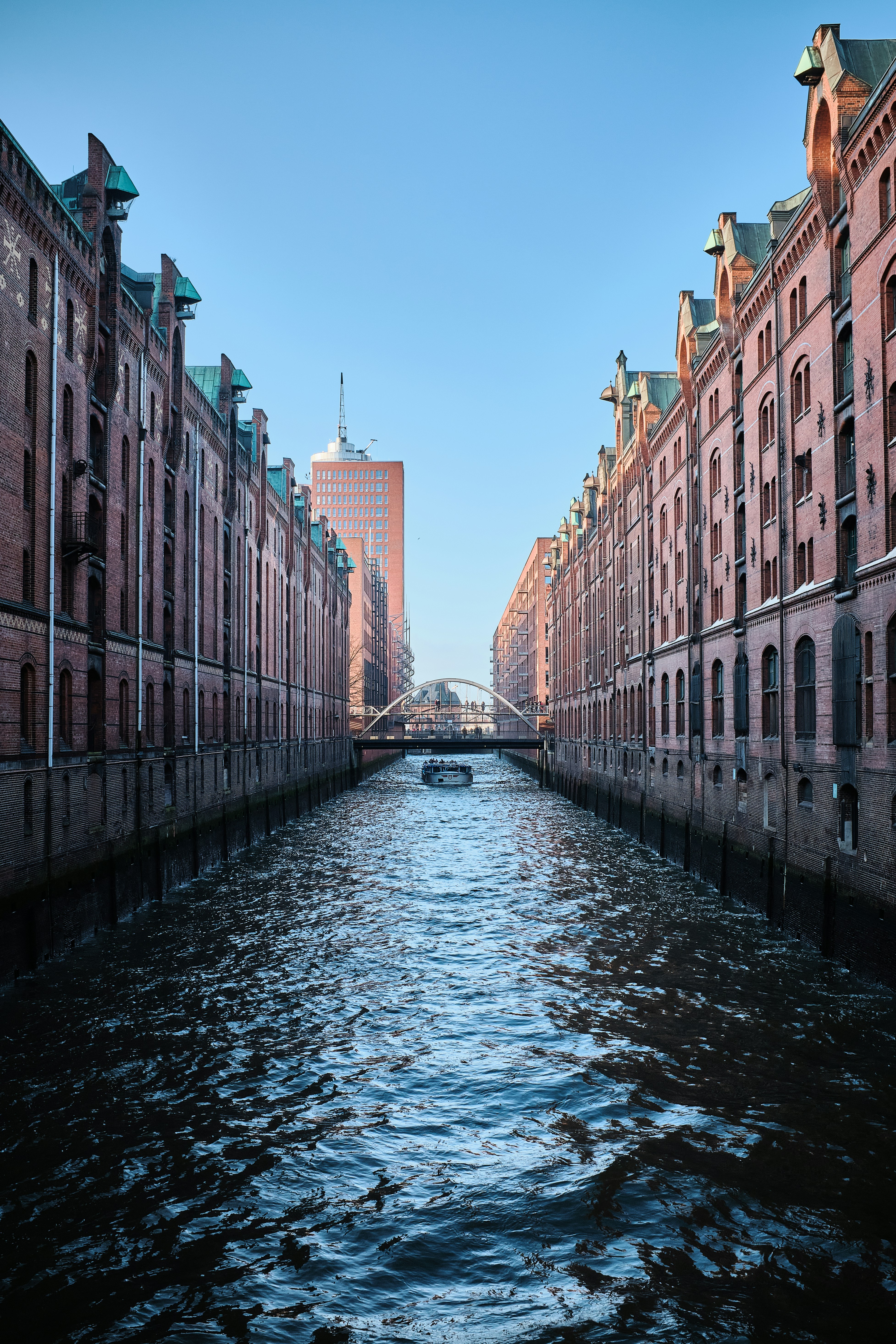 Photo by shevchenkonik