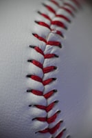 【2026年最新】軟式・硬式野球ボールの選び方とおすすめ4選